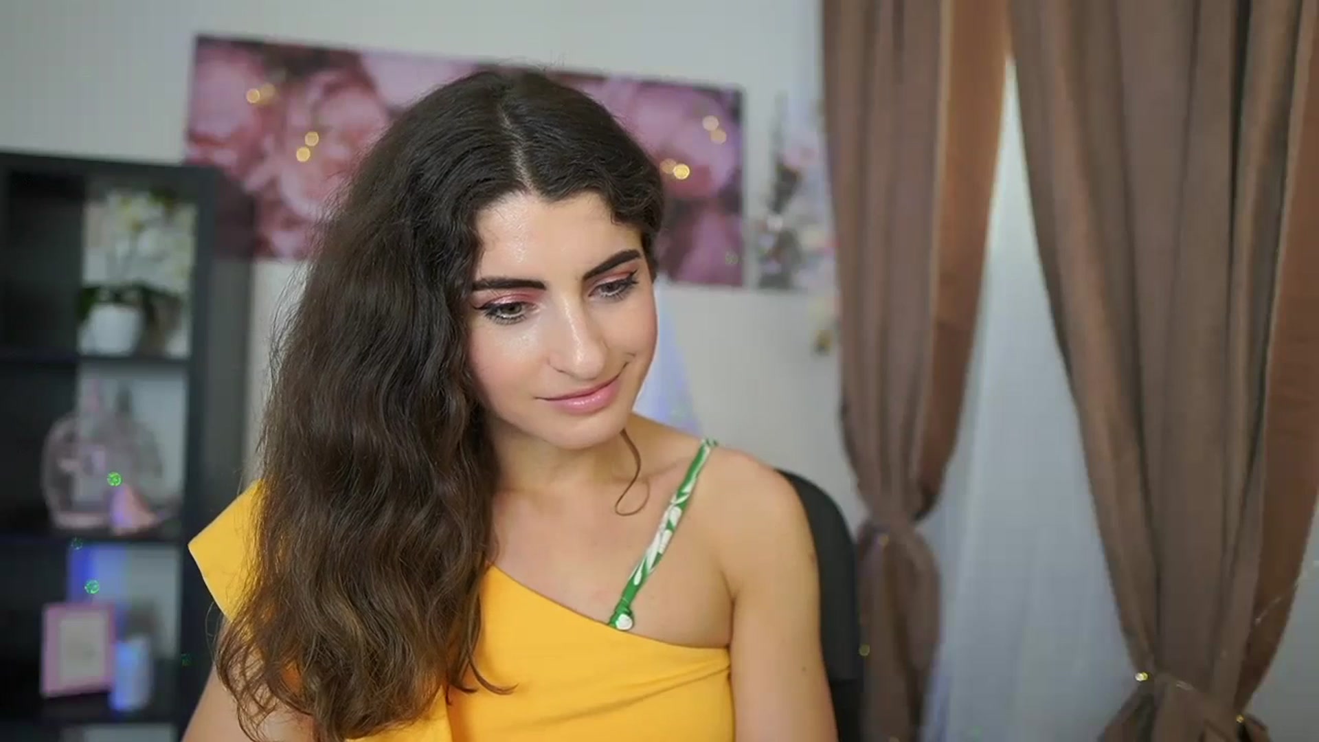 Gallery image thumbnail from EVA__LOVIA_'s myfreecams stream on, 07/02/2023, 12:35 image 12 of 20