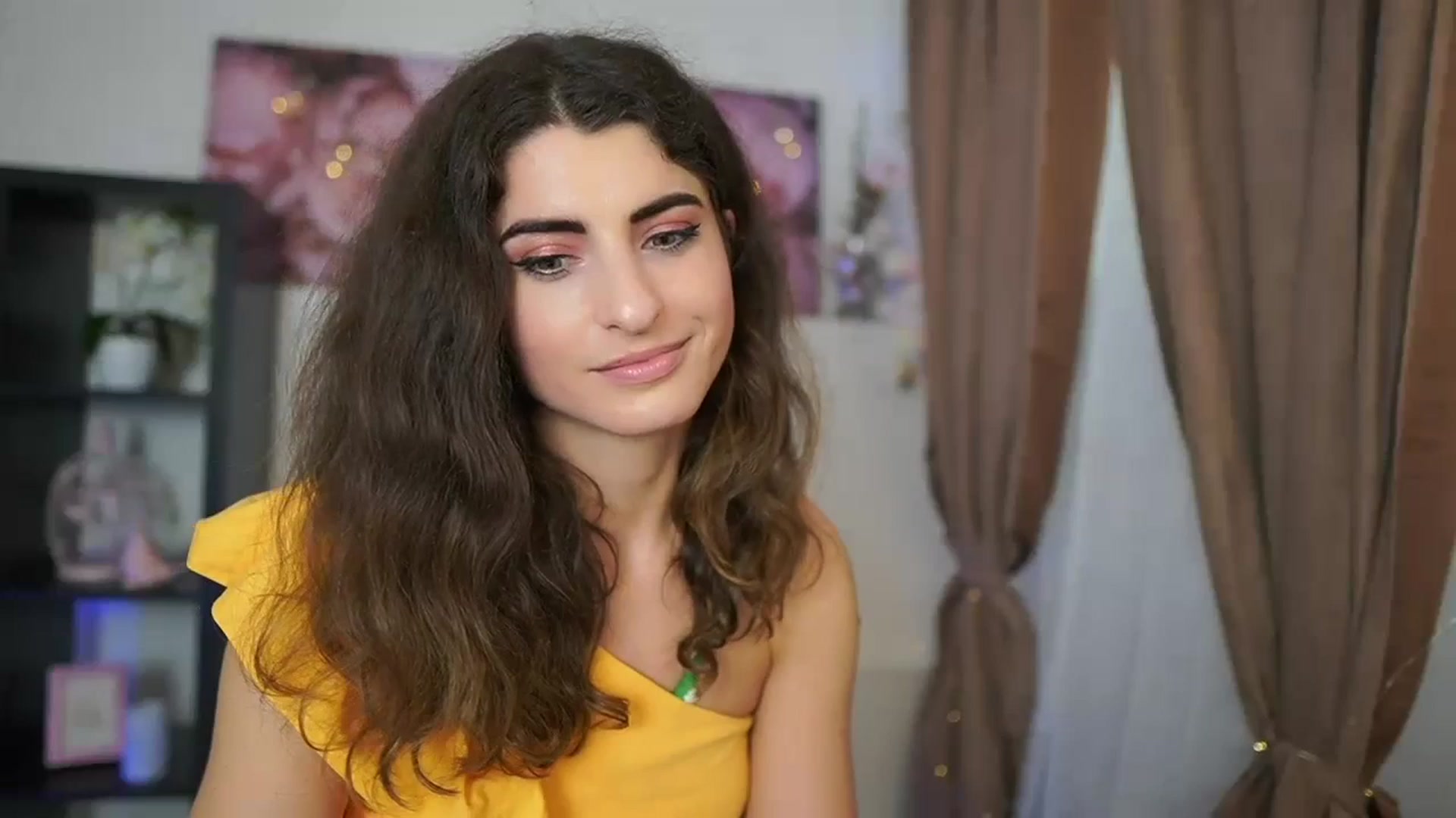 Gallery image thumbnail from EVA__LOVIA_'s myfreecams stream on, 07/02/2023, 12:50 image 1 of 20