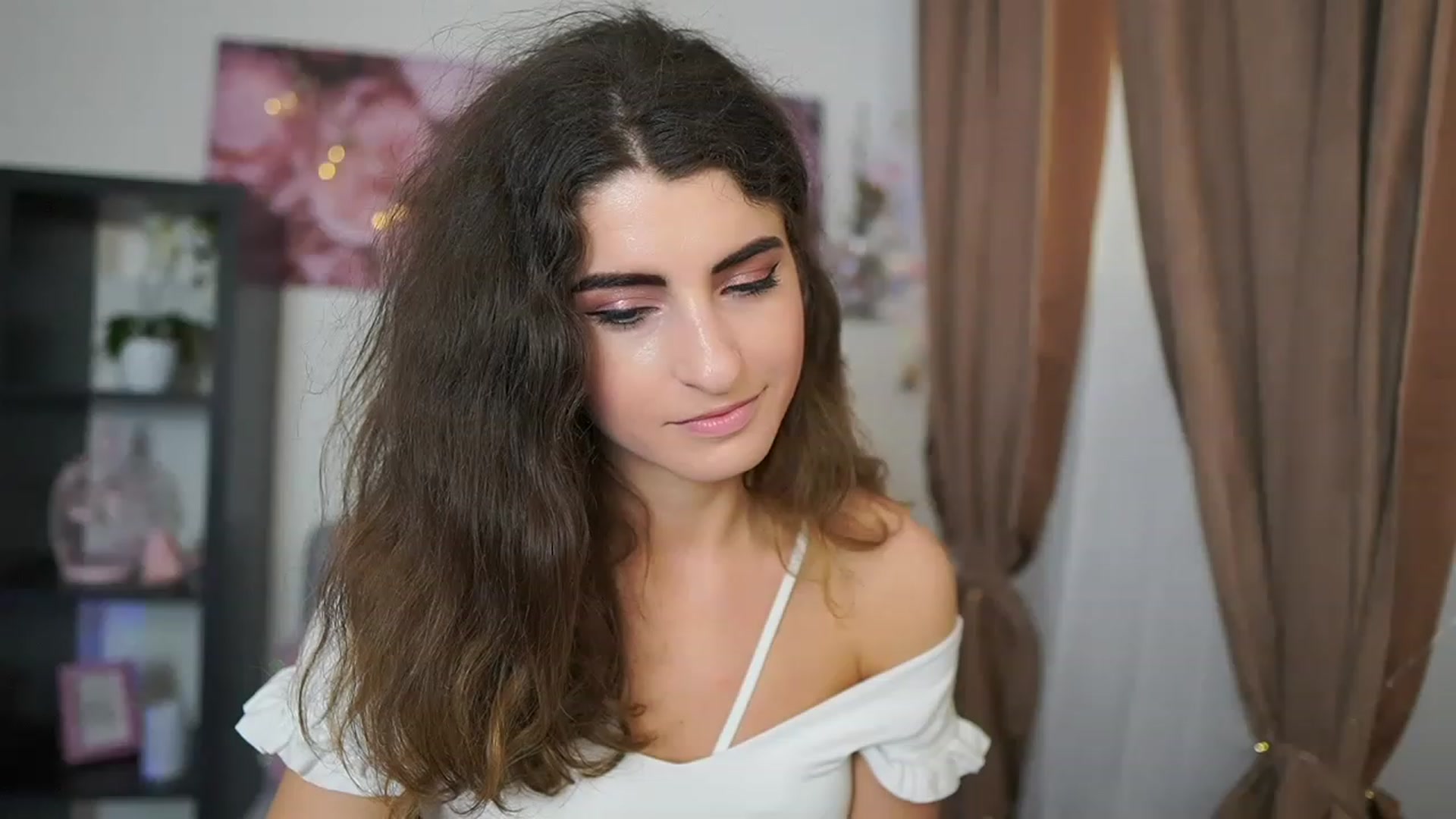 Gallery image thumbnail from EVA__LOVIA_'s myfreecams stream on, 07/03/2023, 09:48 image 3 of 20