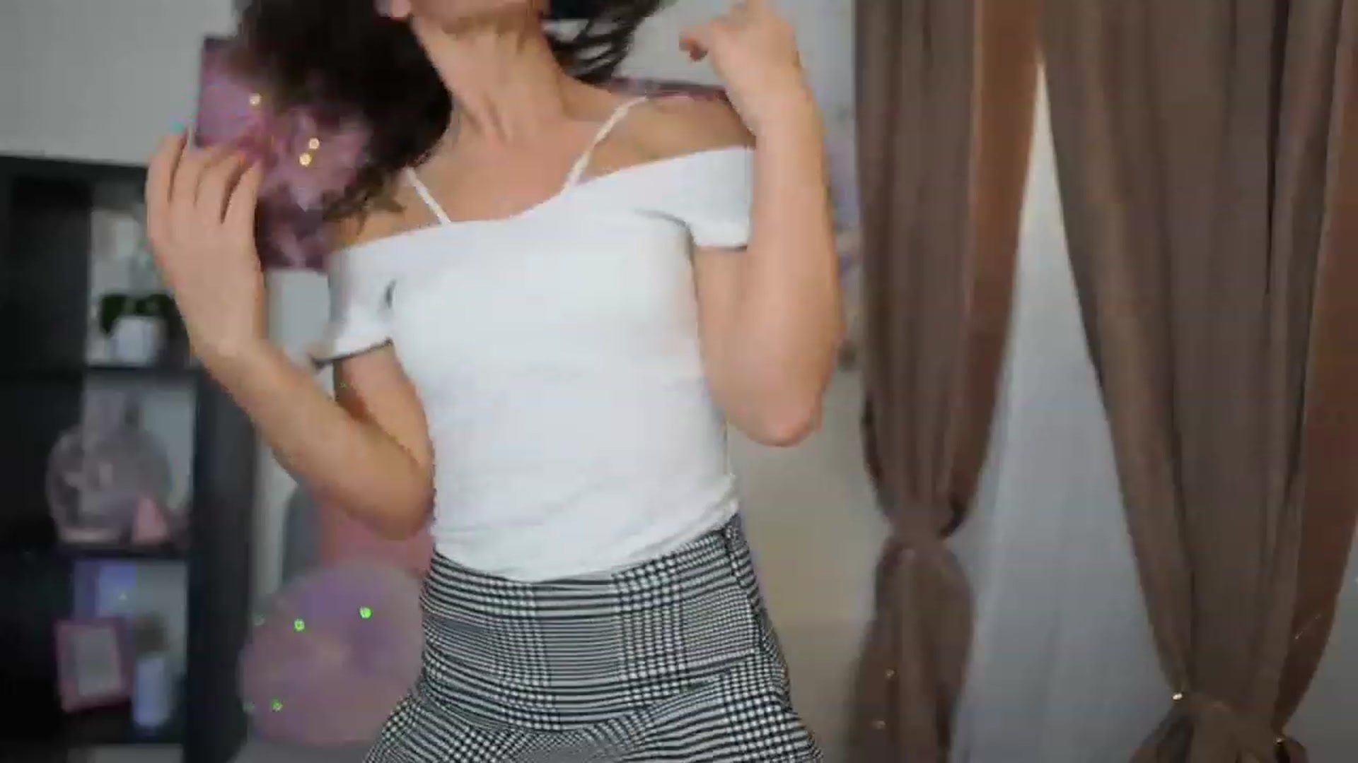 Gallery image thumbnail from EVA__LOVIA_'s myfreecams stream on, 07/03/2023, 09:48 image 12 of 20