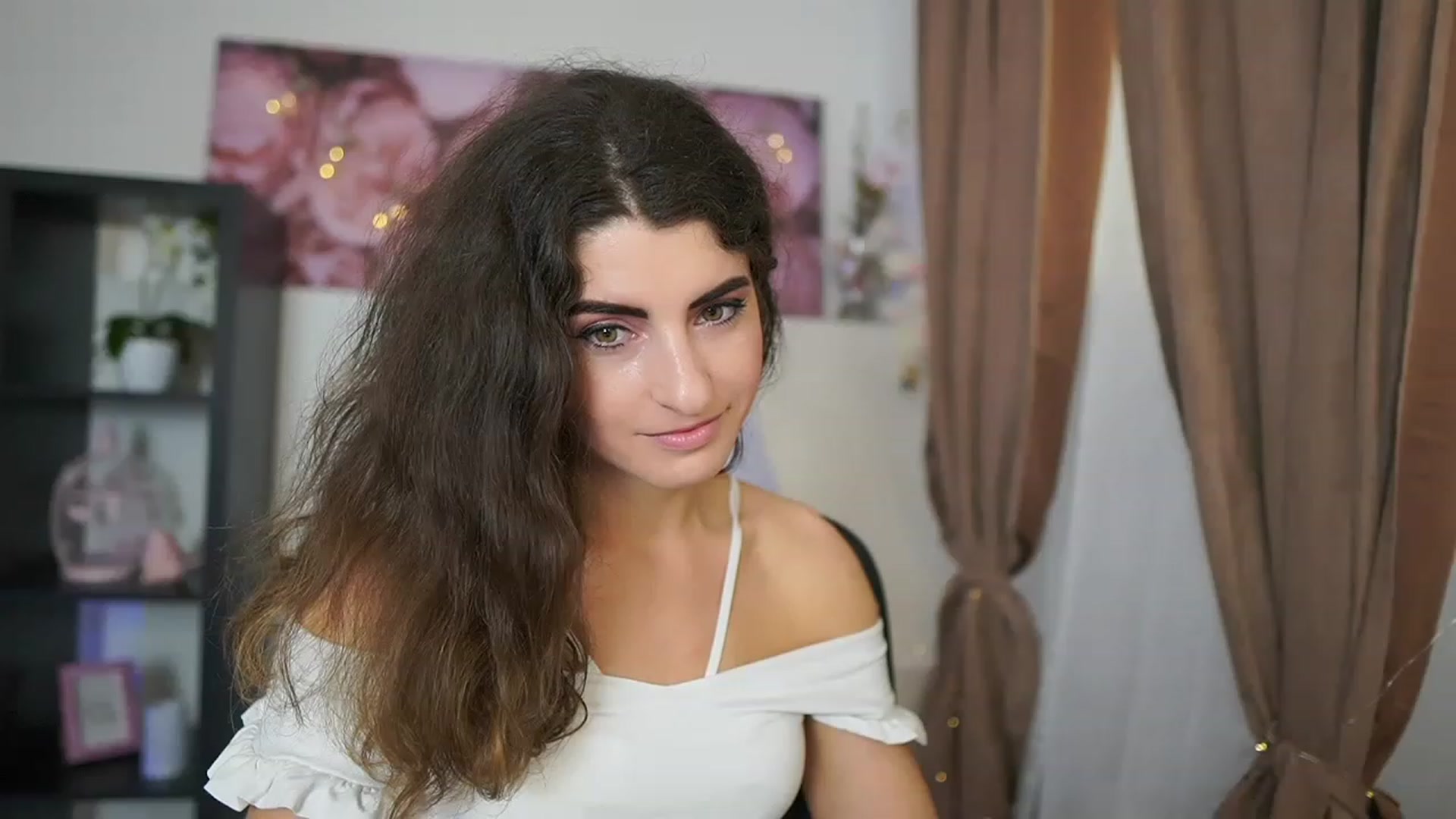 Gallery image thumbnail from EVA__LOVIA_'s myfreecams stream on, 07/03/2023, 09:48 image 1 of 20
