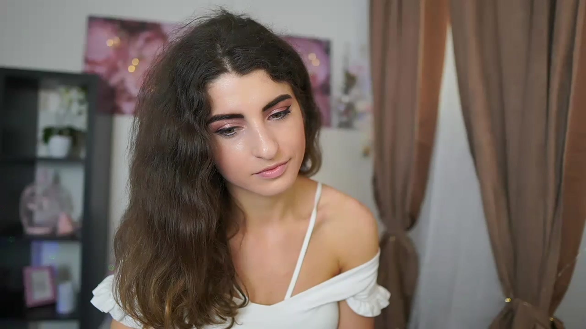 Gallery image thumbnail from EVA__LOVIA_'s myfreecams stream on, 07/03/2023, 09:48 image 5 of 20