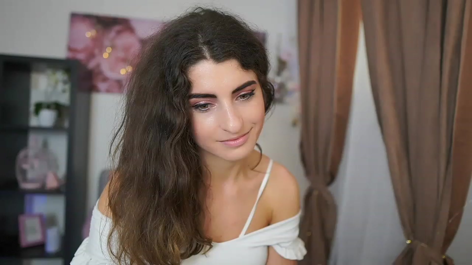 Gallery image thumbnail from EVA__LOVIA_'s myfreecams stream on, 07/03/2023, 09:48 image 15 of 20