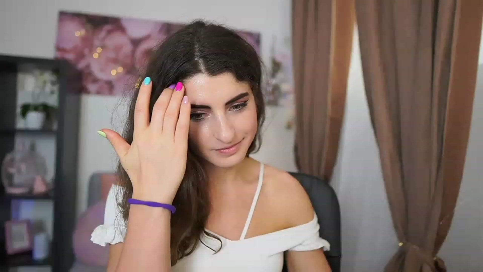 Gallery image thumbnail from EVA__LOVIA_'s myfreecams stream on, 07/03/2023, 12:01 image 7 of 20