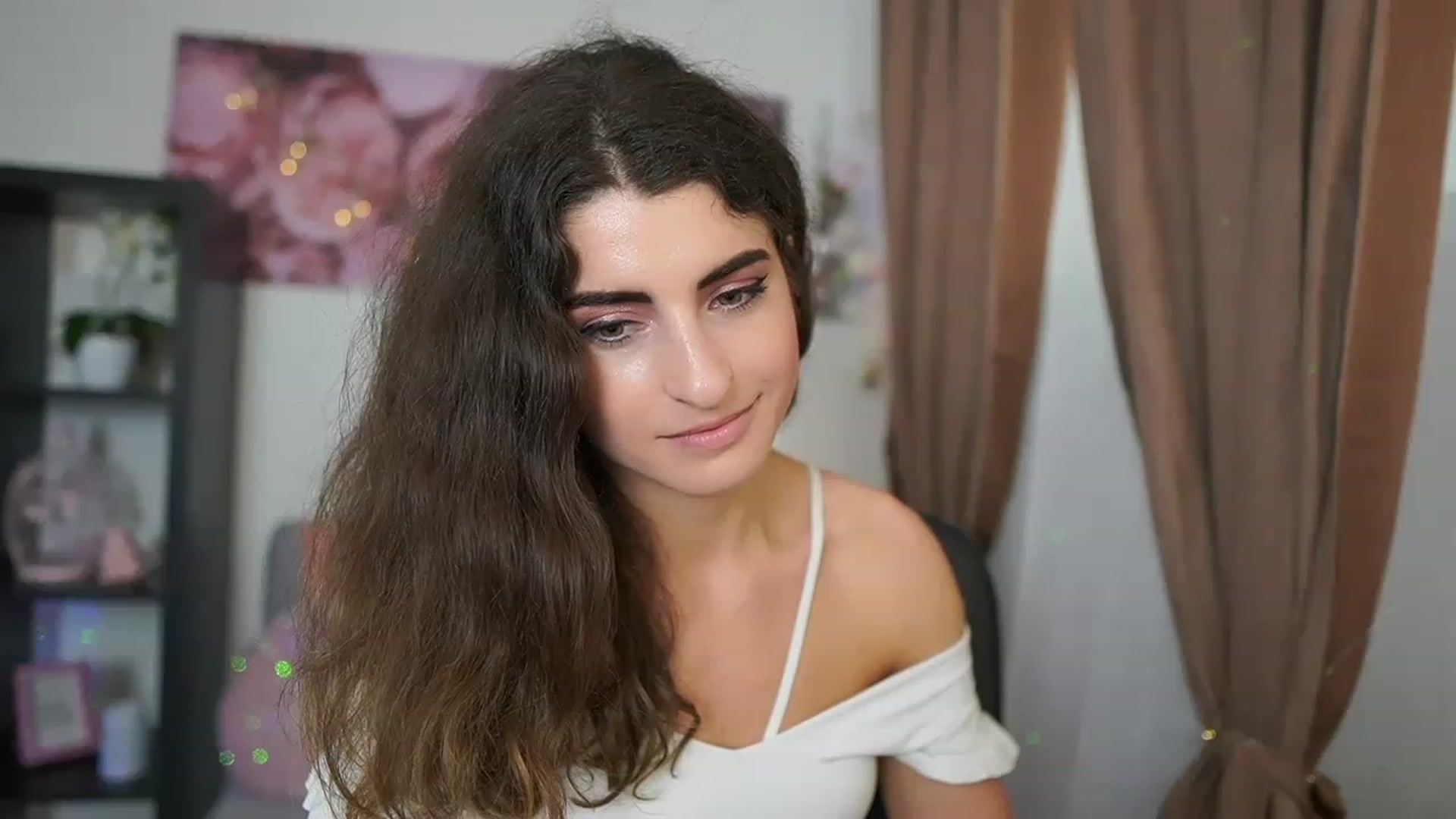 Gallery image thumbnail from EVA__LOVIA_'s myfreecams stream on, 07/03/2023, 12:01 image 13 of 20