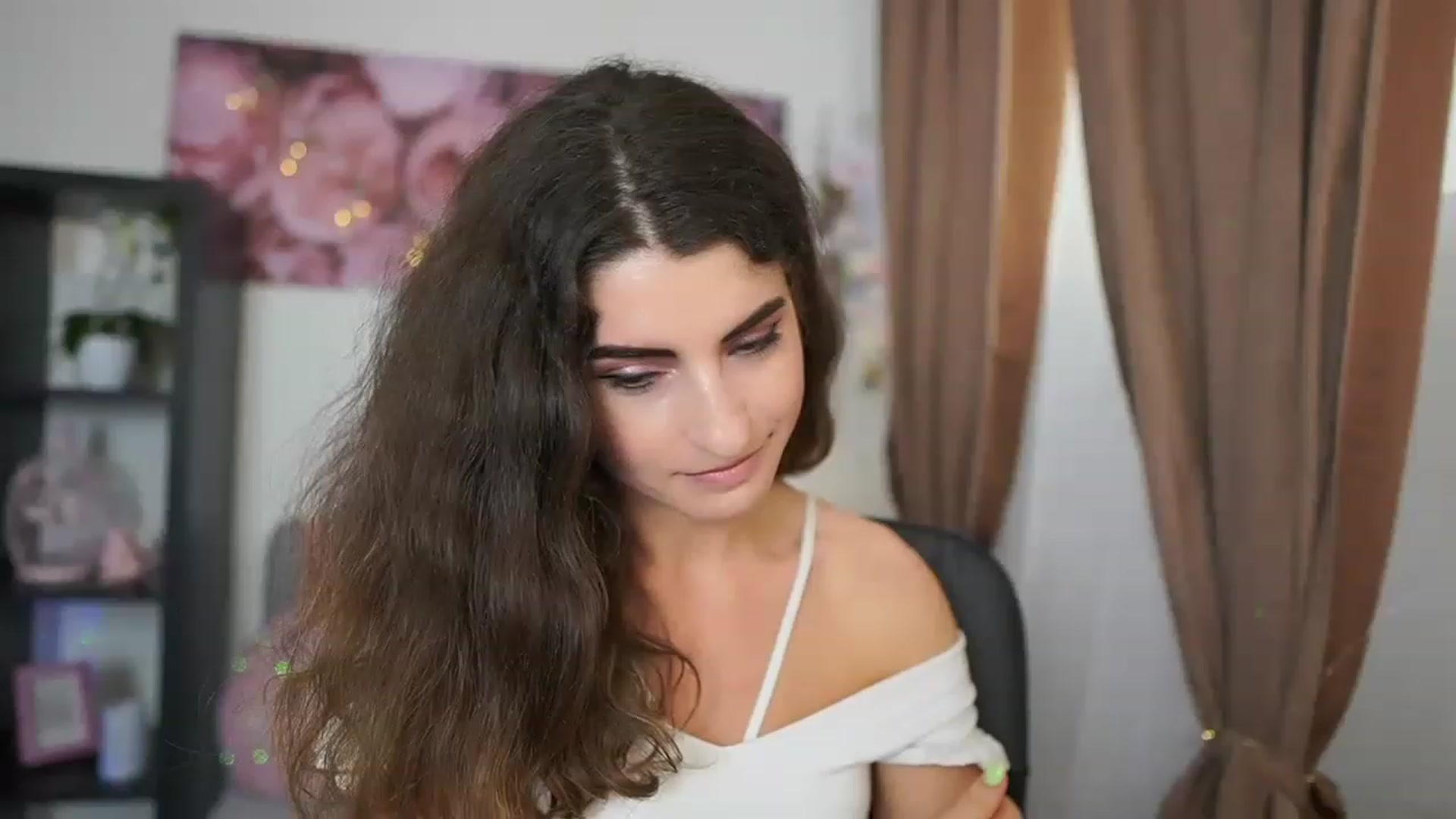 Gallery image thumbnail from EVA__LOVIA_'s myfreecams stream on, 07/03/2023, 12:01 image 1 of 20