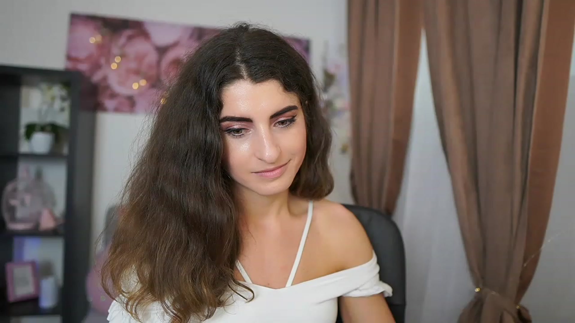 Gallery image thumbnail from EVA__LOVIA_'s myfreecams stream on, 07/03/2023, 12:01 image 6 of 20