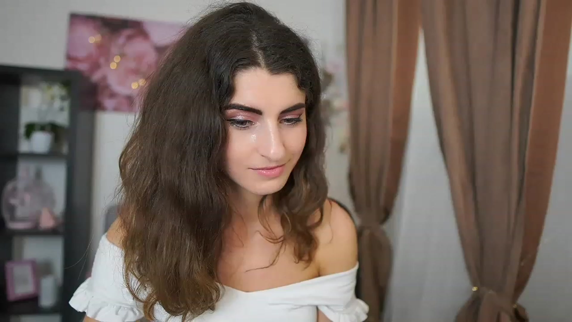 Gallery image thumbnail from EVA__LOVIA_'s myfreecams stream on, 07/03/2023, 13:09 image 9 of 20