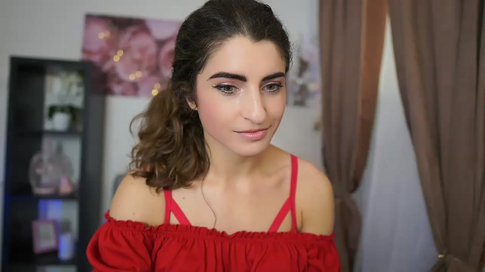 Gallery image thumbnail from EVA__LOVIA_'s myfreecams stream on, 07/05/2023, 09:20 image 9 of 20