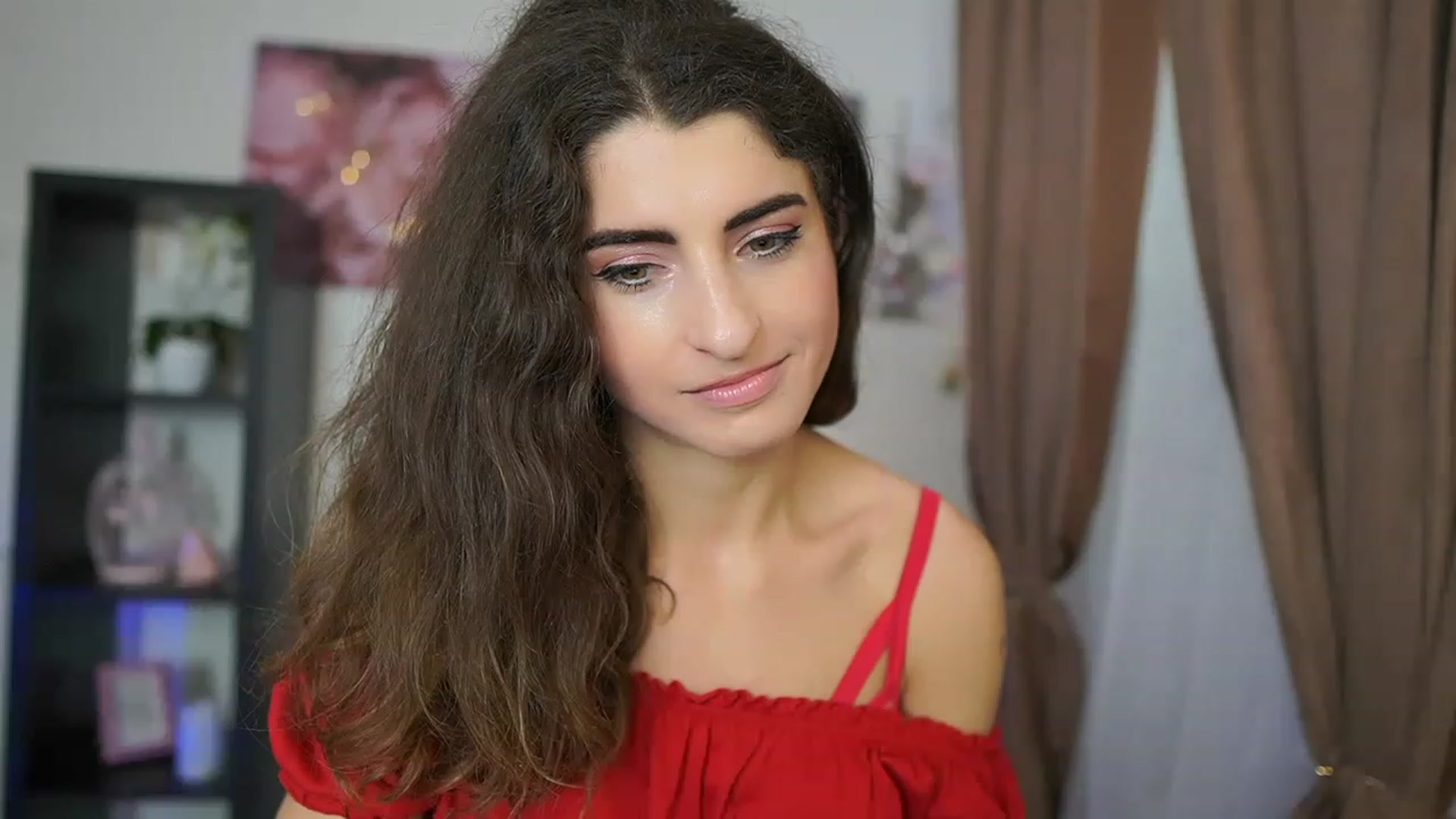 Gallery image thumbnail from EVA__LOVIA_'s myfreecams stream on, 07/05/2023, 09:20 image 18 of 20