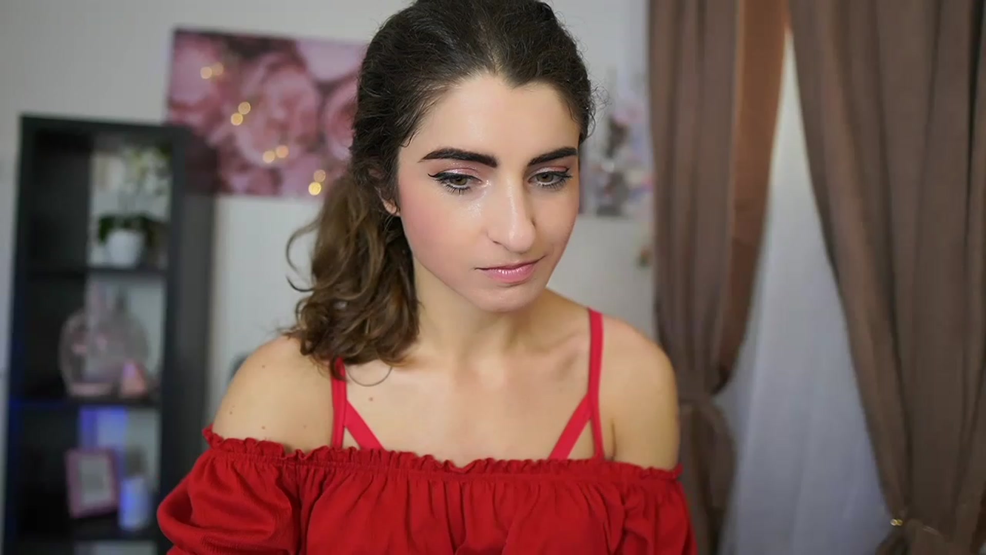 Gallery image thumbnail from EVA__LOVIA_'s myfreecams stream on, 07/05/2023, 09:20 image 2 of 20