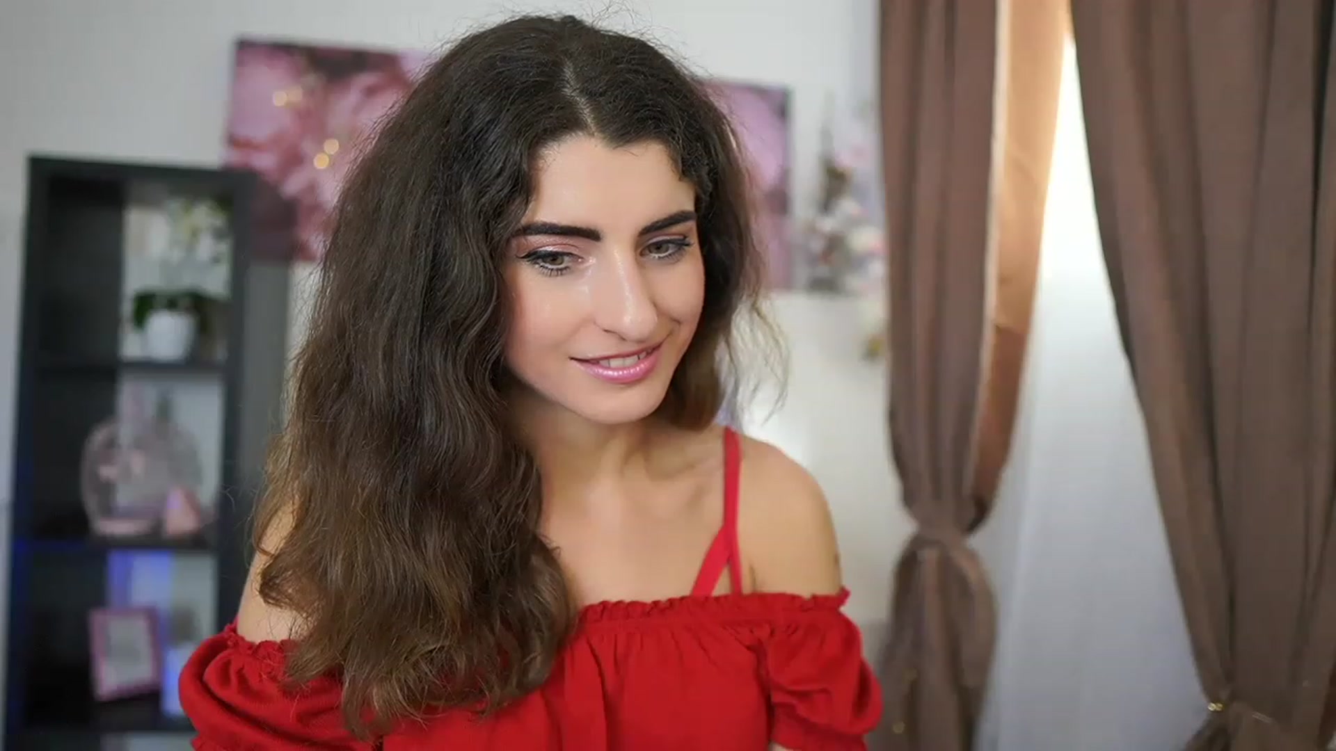 Gallery image thumbnail from EVA__LOVIA_'s myfreecams stream on, 07/05/2023, 10:34 image 17 of 20