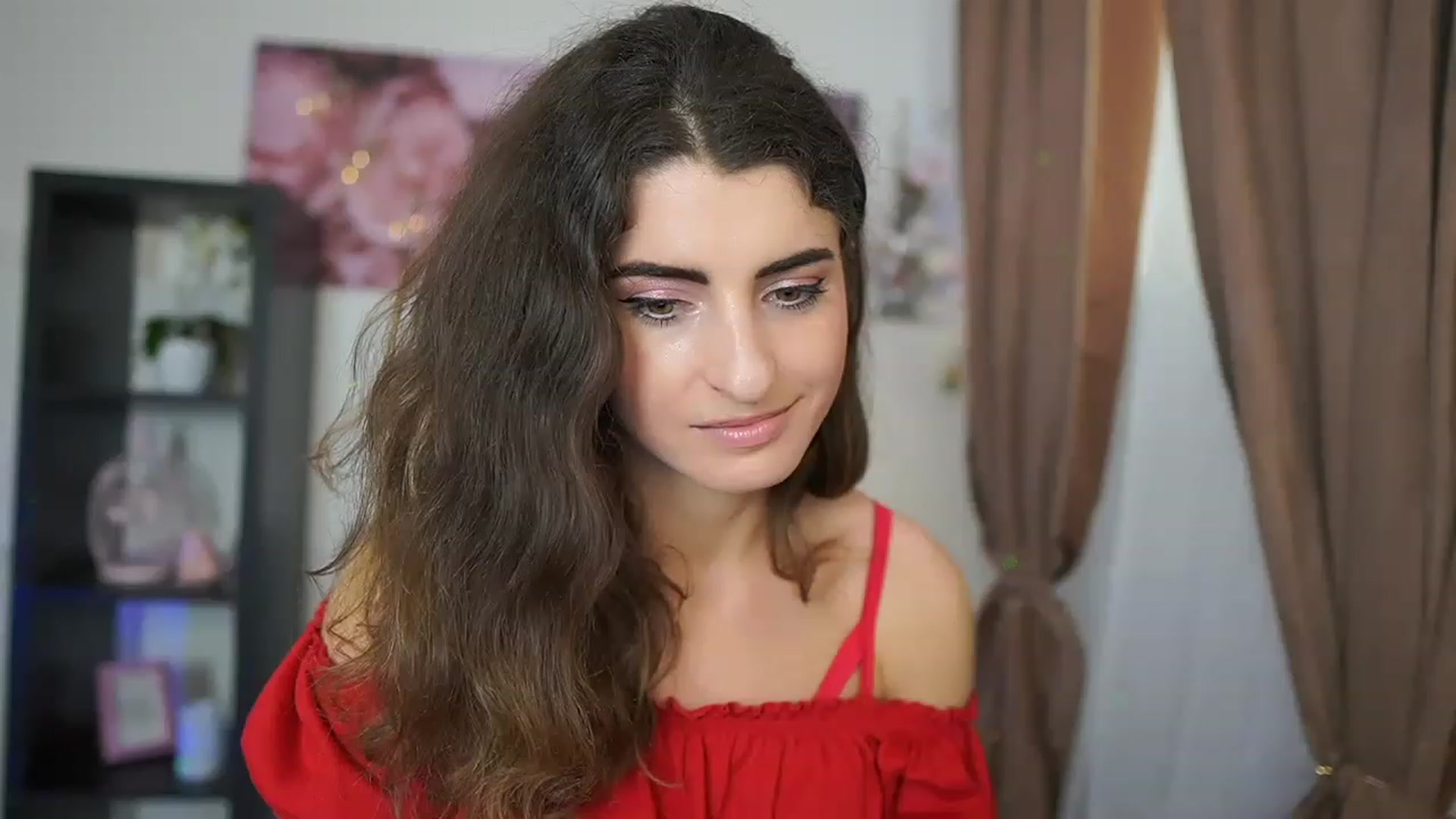 Gallery image thumbnail from EVA__LOVIA_'s myfreecams stream on, 07/05/2023, 12:11 image 14 of 20
