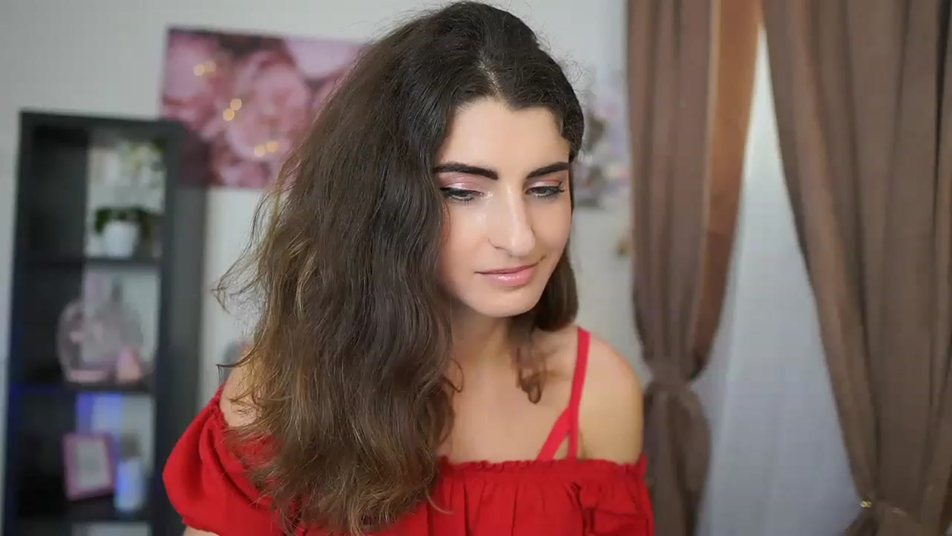 Gallery image thumbnail from EVA__LOVIA_'s myfreecams stream on, 07/05/2023, 12:11 image 15 of 20
