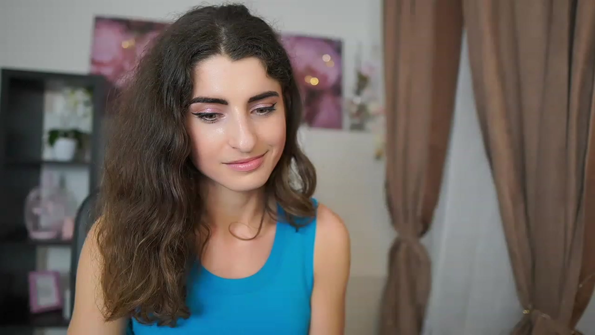 Gallery image thumbnail from EVA__LOVIA_'s myfreecams stream on, 07/06/2023, 20:35 image 19 of 20