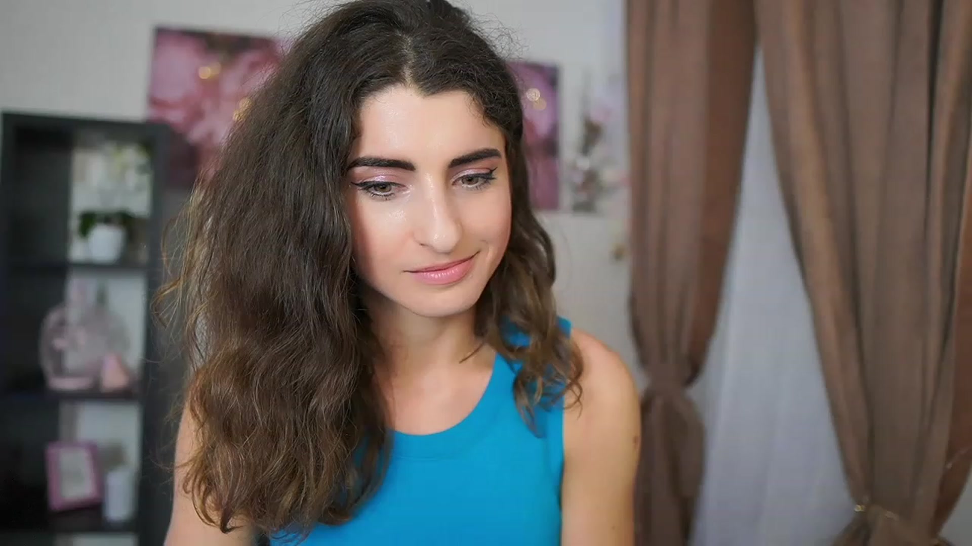 Gallery image thumbnail from EVA__LOVIA_'s myfreecams stream on, 07/06/2023, 20:35 image 12 of 20