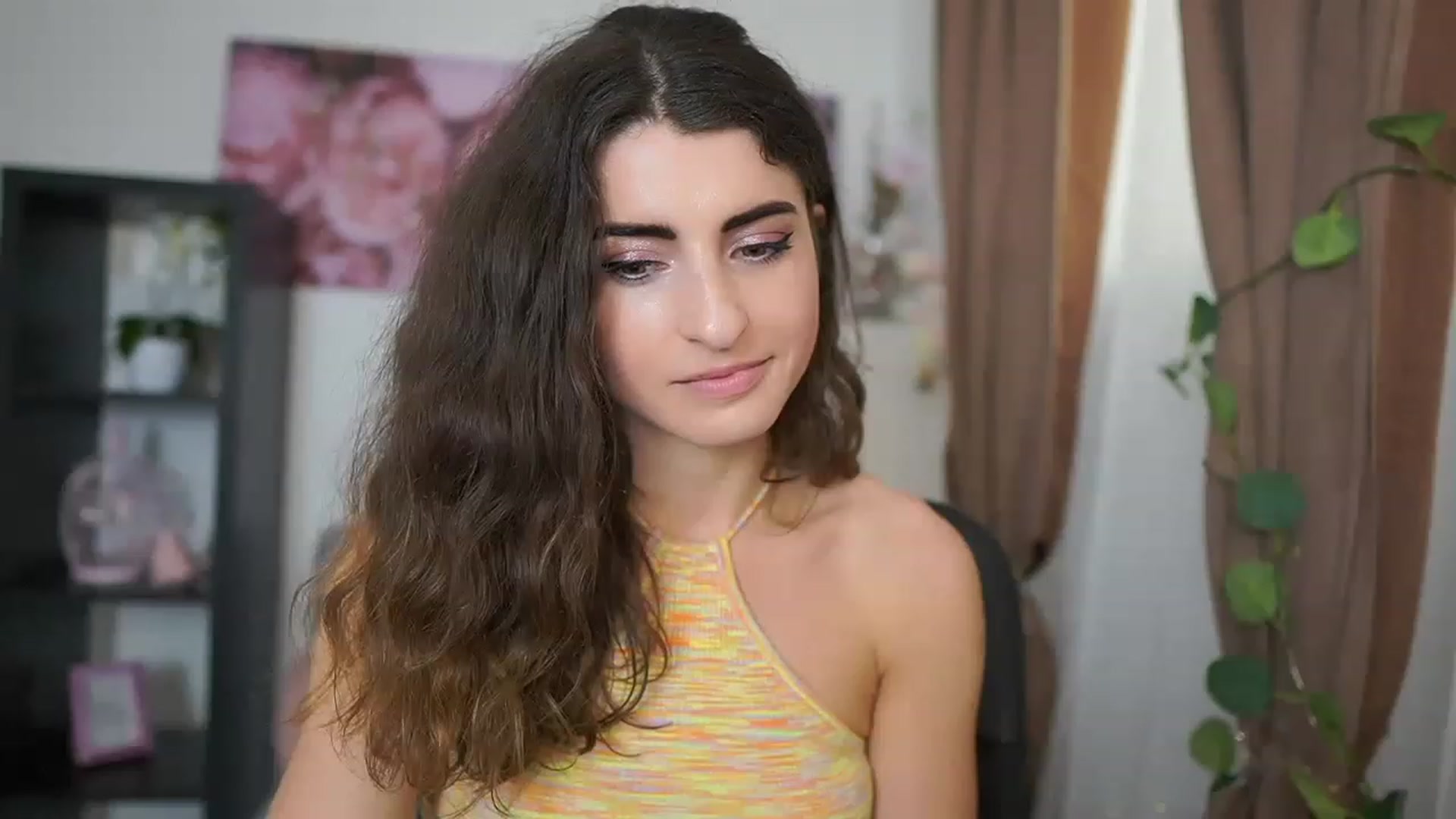 Gallery image thumbnail from EVA__LOVIA_'s myfreecams stream on, 07/07/2023, 13:53 image 9 of 20
