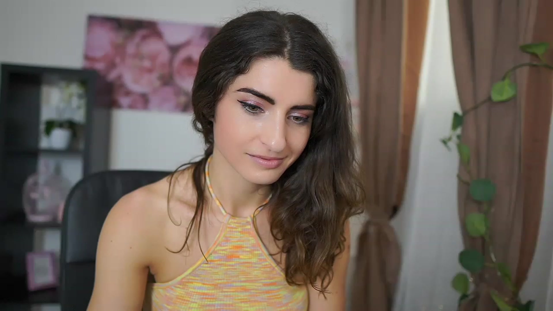 Gallery image thumbnail from EVA__LOVIA_'s myfreecams stream on, 07/07/2023, 13:53 image 14 of 20
