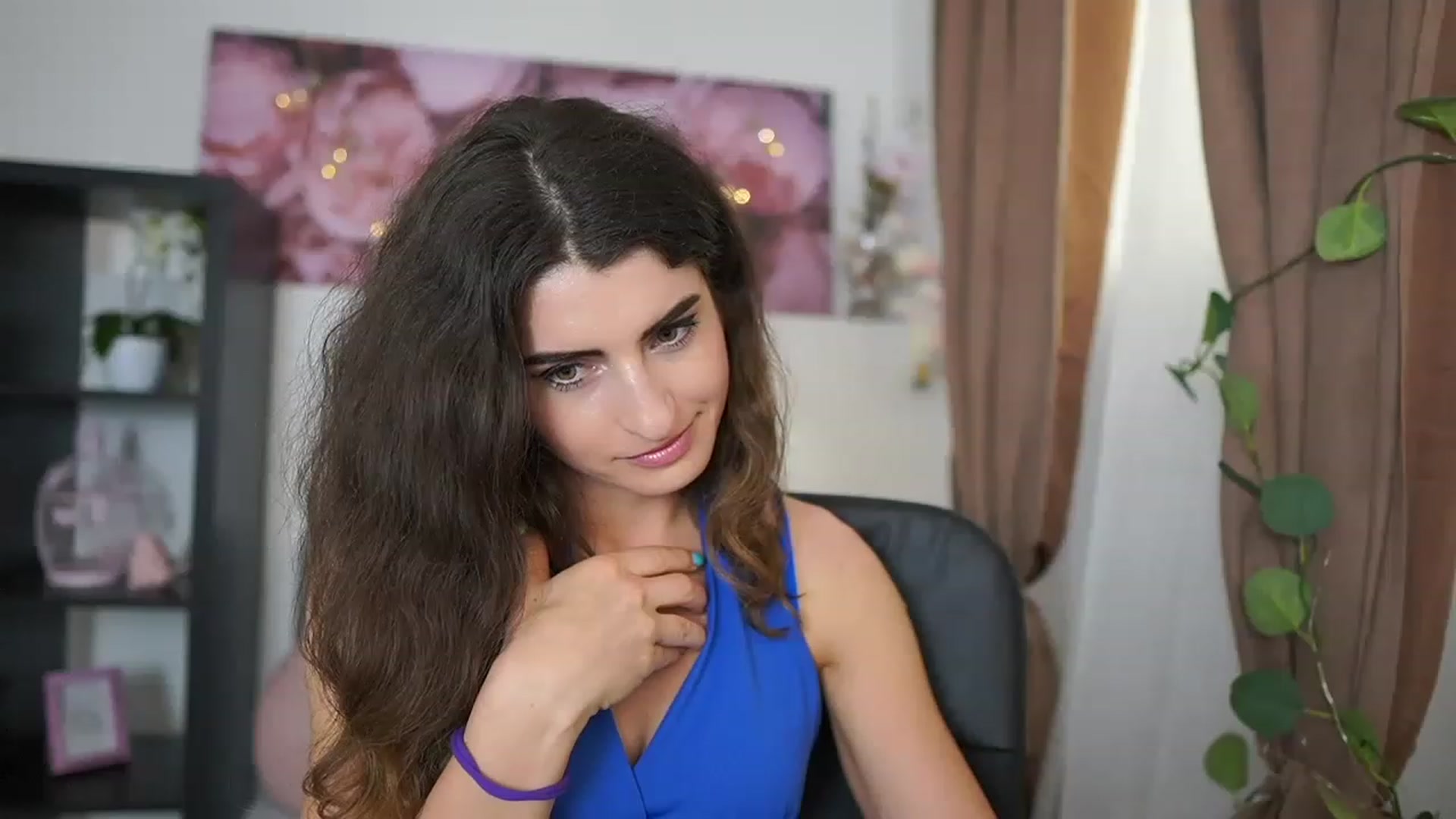 Gallery image thumbnail from EVA__LOVIA_'s myfreecams stream on, 07/08/2023, 14:26 image 7 of 20