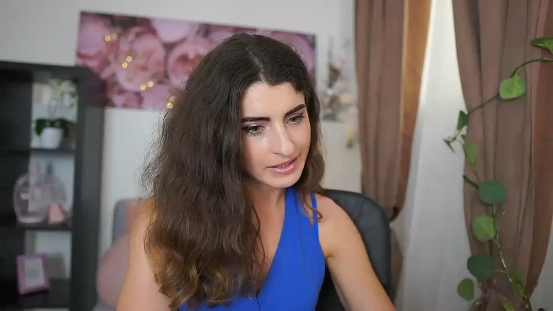 Gallery image thumbnail from EVA__LOVIA_'s myfreecams stream on, 07/08/2023, 14:26 image 5 of 20