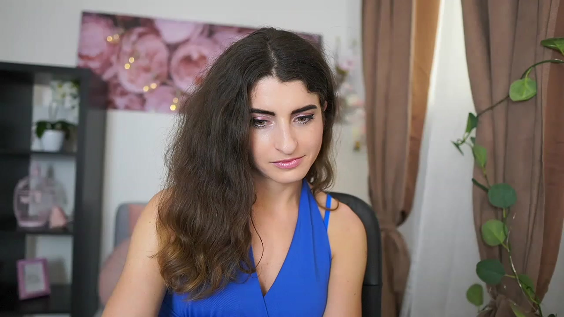 Gallery image thumbnail from EVA__LOVIA_'s myfreecams stream on, 07/08/2023, 14:26 image 2 of 20