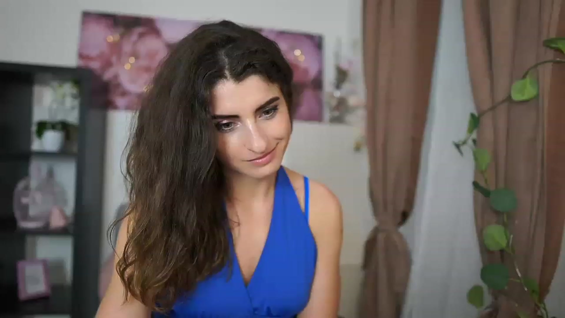 Gallery image thumbnail from EVA__LOVIA_'s myfreecams stream on, 07/08/2023, 17:40 image 13 of 20