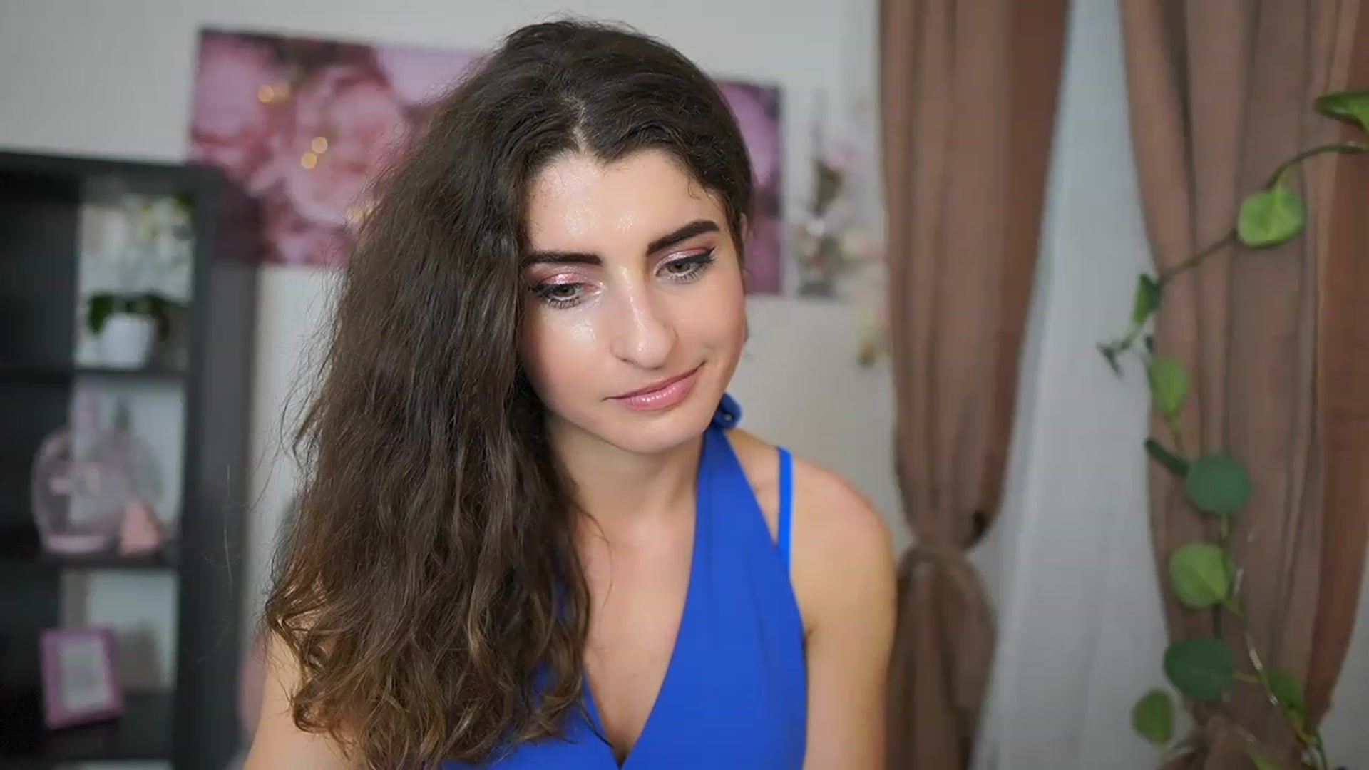 Gallery image thumbnail from EVA__LOVIA_'s myfreecams stream on, 07/08/2023, 17:40 image 3 of 20