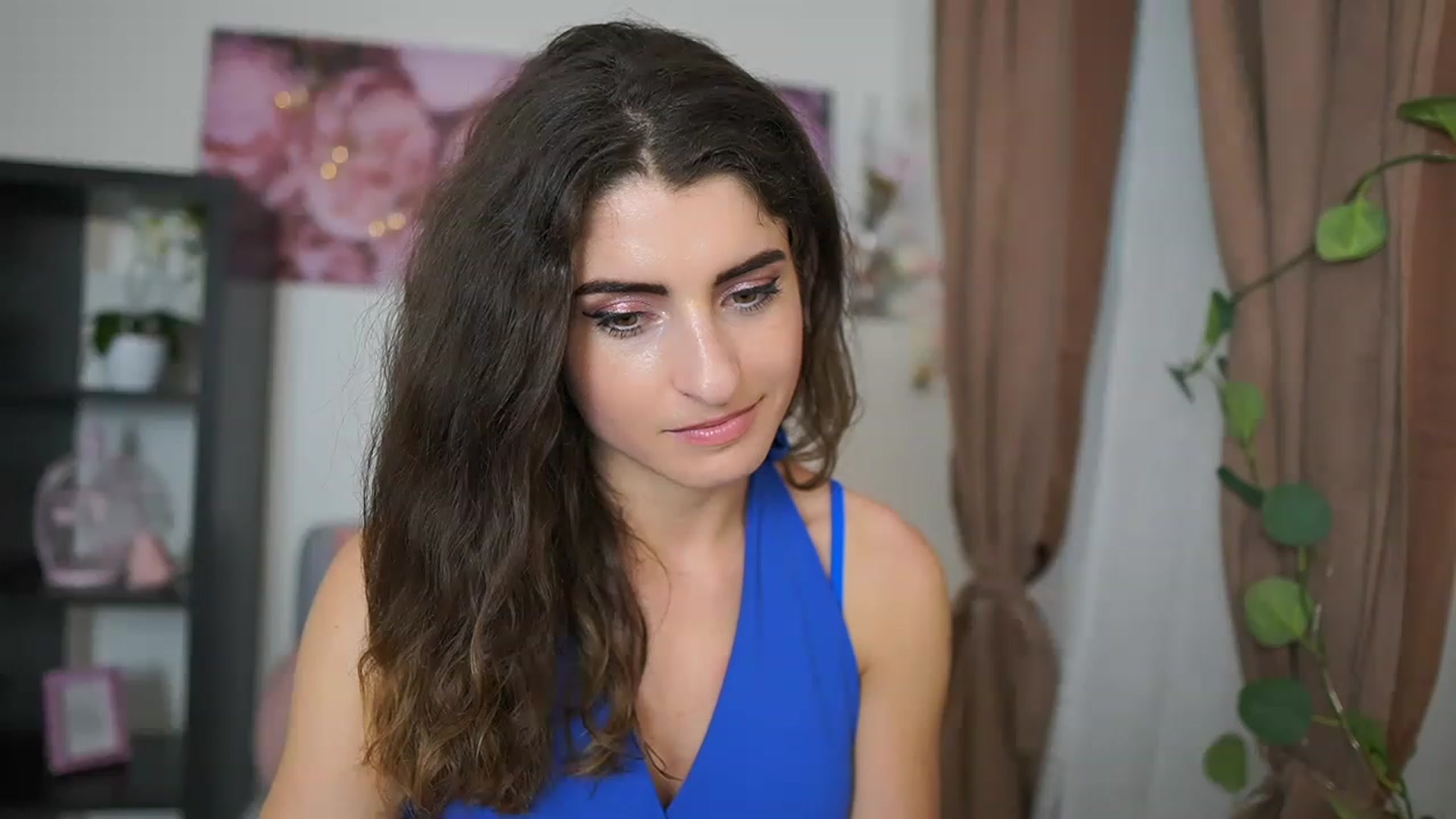 Gallery image thumbnail from EVA__LOVIA_'s myfreecams stream on, 07/08/2023, 17:40 image 6 of 20