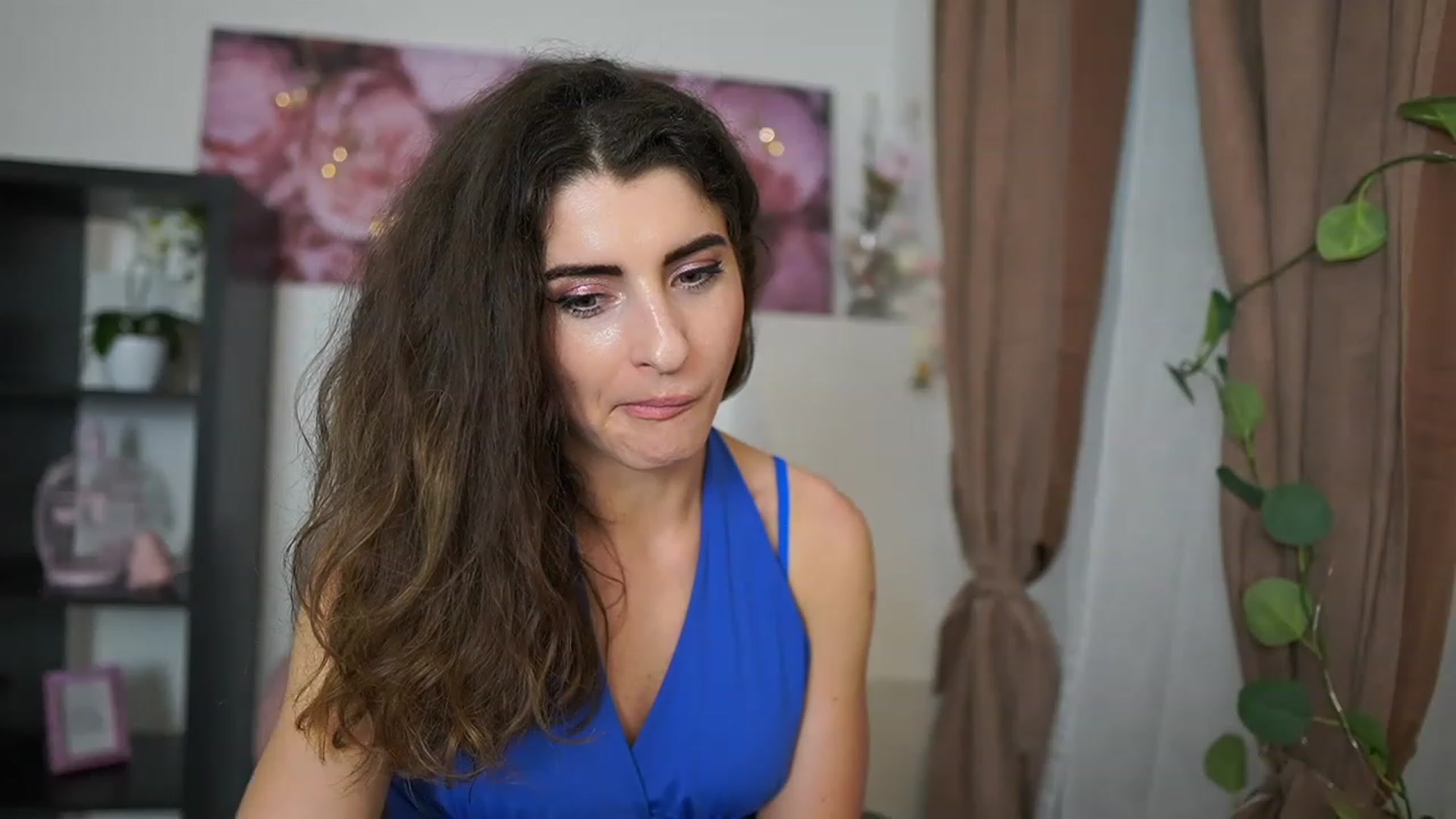 Gallery image thumbnail from EVA__LOVIA_'s myfreecams stream on, 07/08/2023, 17:40 image 14 of 20