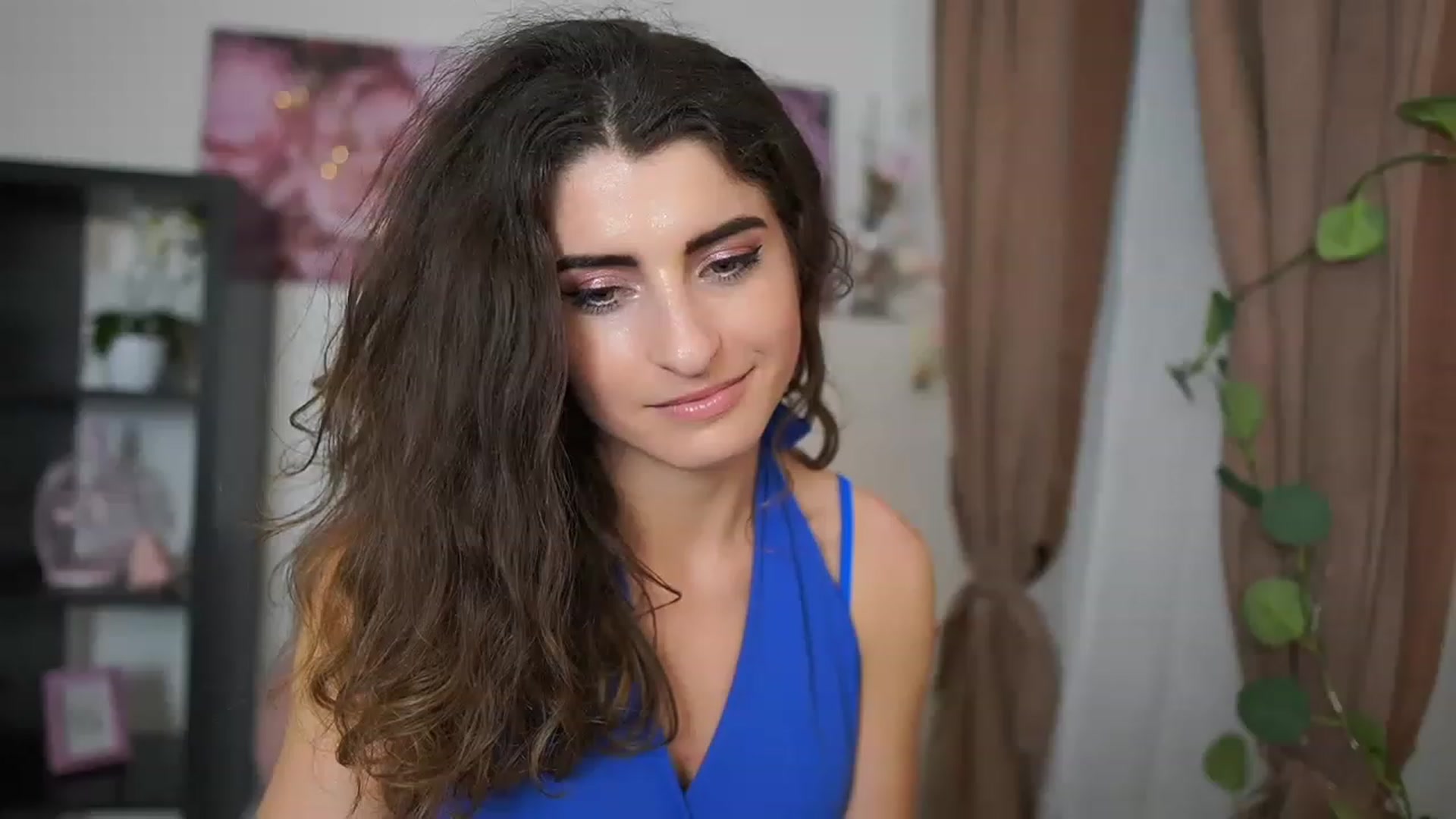 Gallery image thumbnail from EVA__LOVIA_'s myfreecams stream on, 07/08/2023, 18:25 image 1 of 20