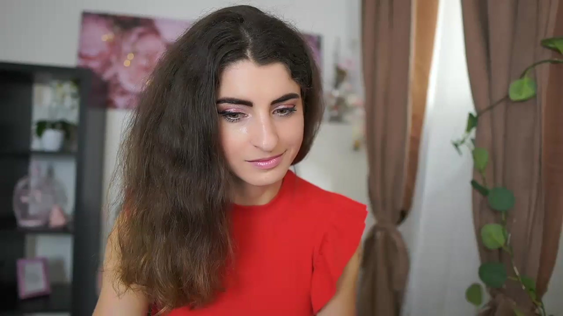 Gallery image thumbnail from EVA__LOVIA_'s myfreecams stream on, 07/09/2023, 10:06 image 10 of 20