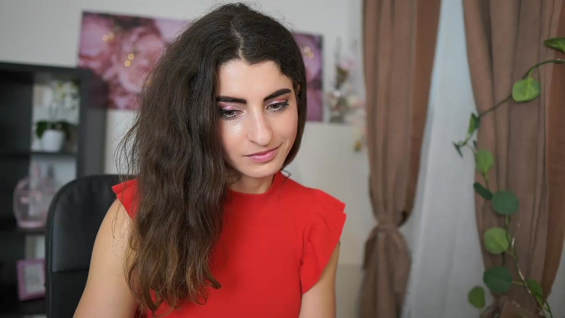Gallery image thumbnail from EVA__LOVIA_'s myfreecams stream on, 07/09/2023, 14:23 image 5 of 20