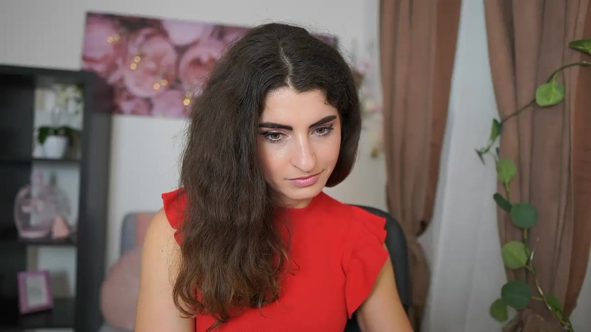 Gallery image thumbnail from EVA__LOVIA_'s myfreecams stream on, 07/09/2023, 15:57 image 2 of 20