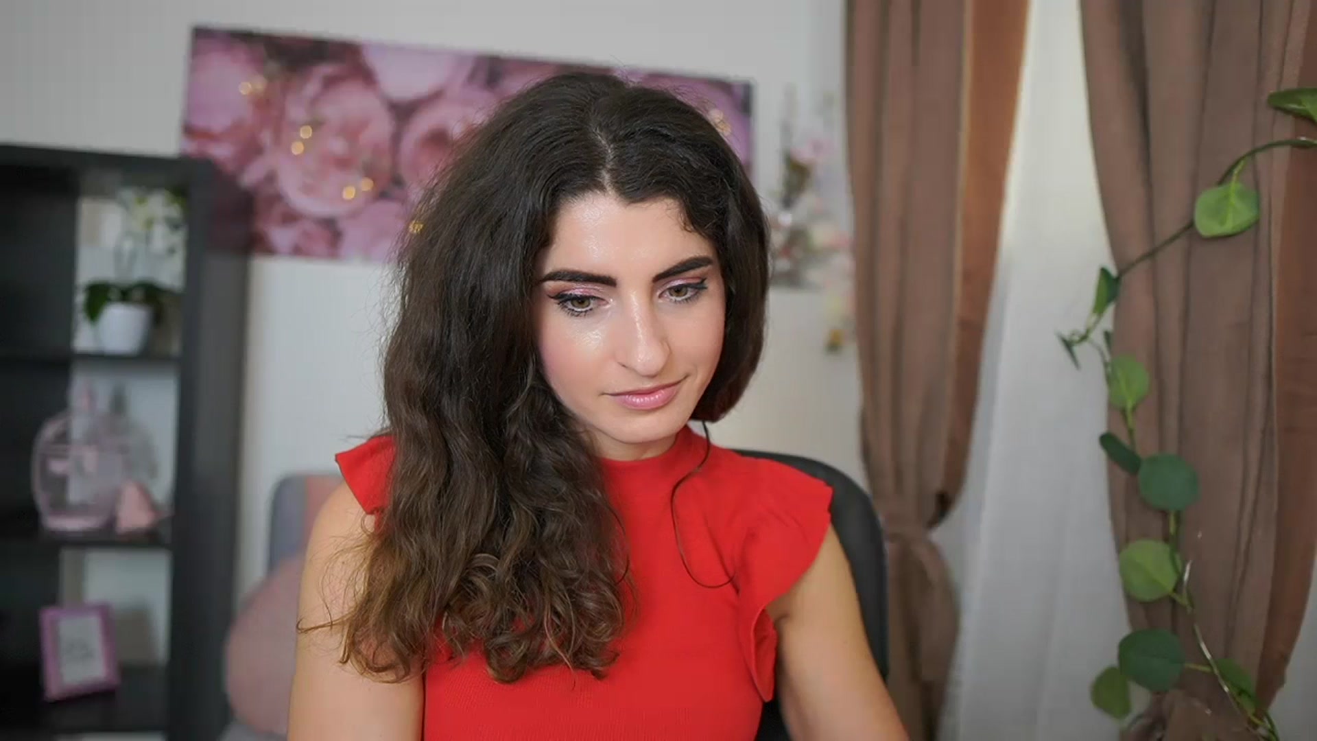 Gallery image thumbnail from EVA__LOVIA_'s myfreecams stream on, 07/09/2023, 15:57 image 13 of 20