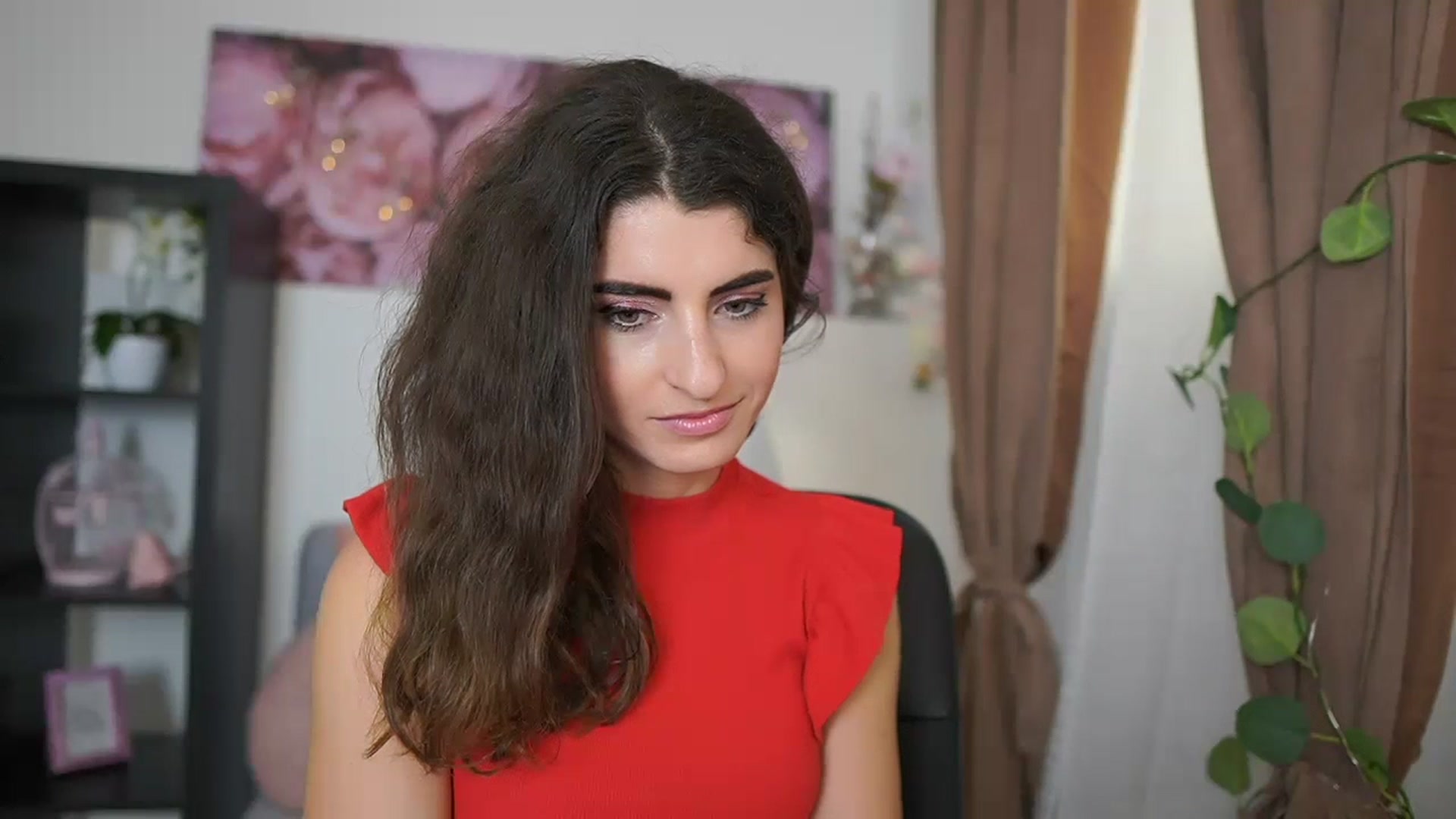 Gallery image thumbnail from EVA__LOVIA_'s myfreecams stream on, 07/09/2023, 15:57 image 8 of 20
