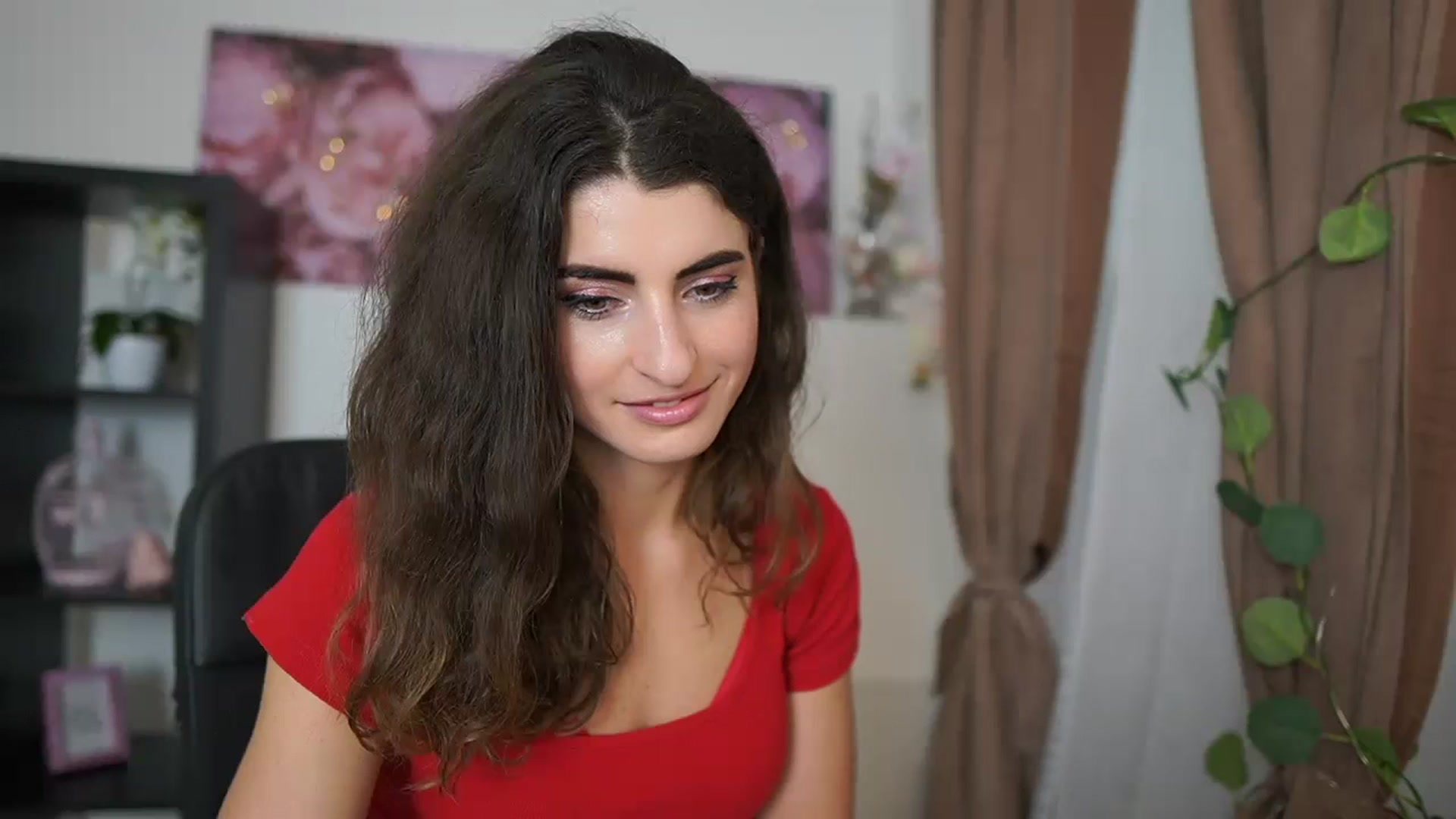 Gallery image thumbnail from EVA__LOVIA_'s myfreecams stream on, 07/09/2023, 15:57 image 20 of 20