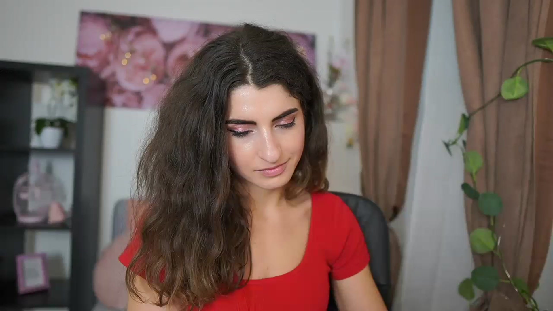 Gallery image thumbnail from EVA__LOVIA_'s myfreecams stream on, 07/09/2023, 17:16 image 9 of 20