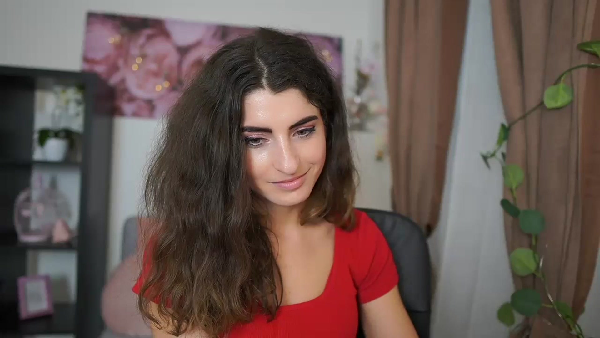 Gallery image thumbnail from EVA__LOVIA_'s myfreecams stream on, 07/09/2023, 17:16 image 16 of 20