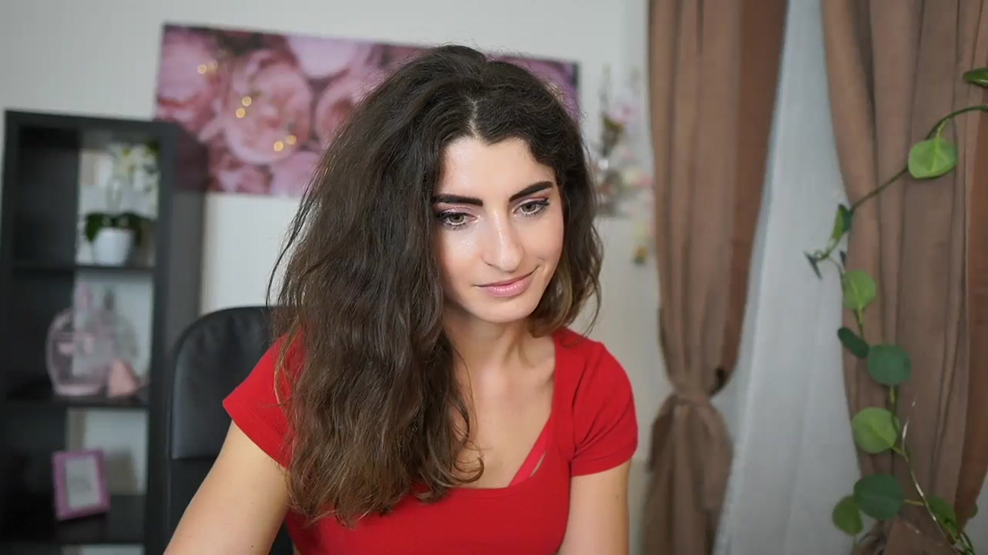 Gallery image thumbnail from EVA__LOVIA_'s myfreecams stream on, 07/09/2023, 18:18 image 9 of 20