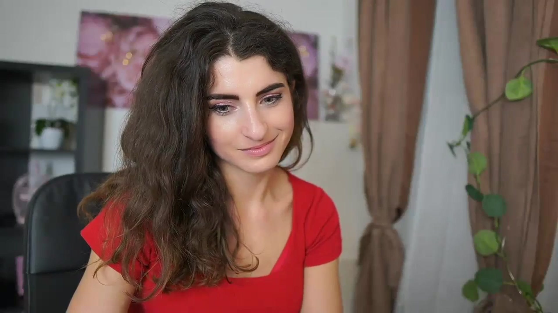 Gallery image thumbnail from EVA__LOVIA_'s myfreecams stream on, 07/09/2023, 18:18 image 3 of 20