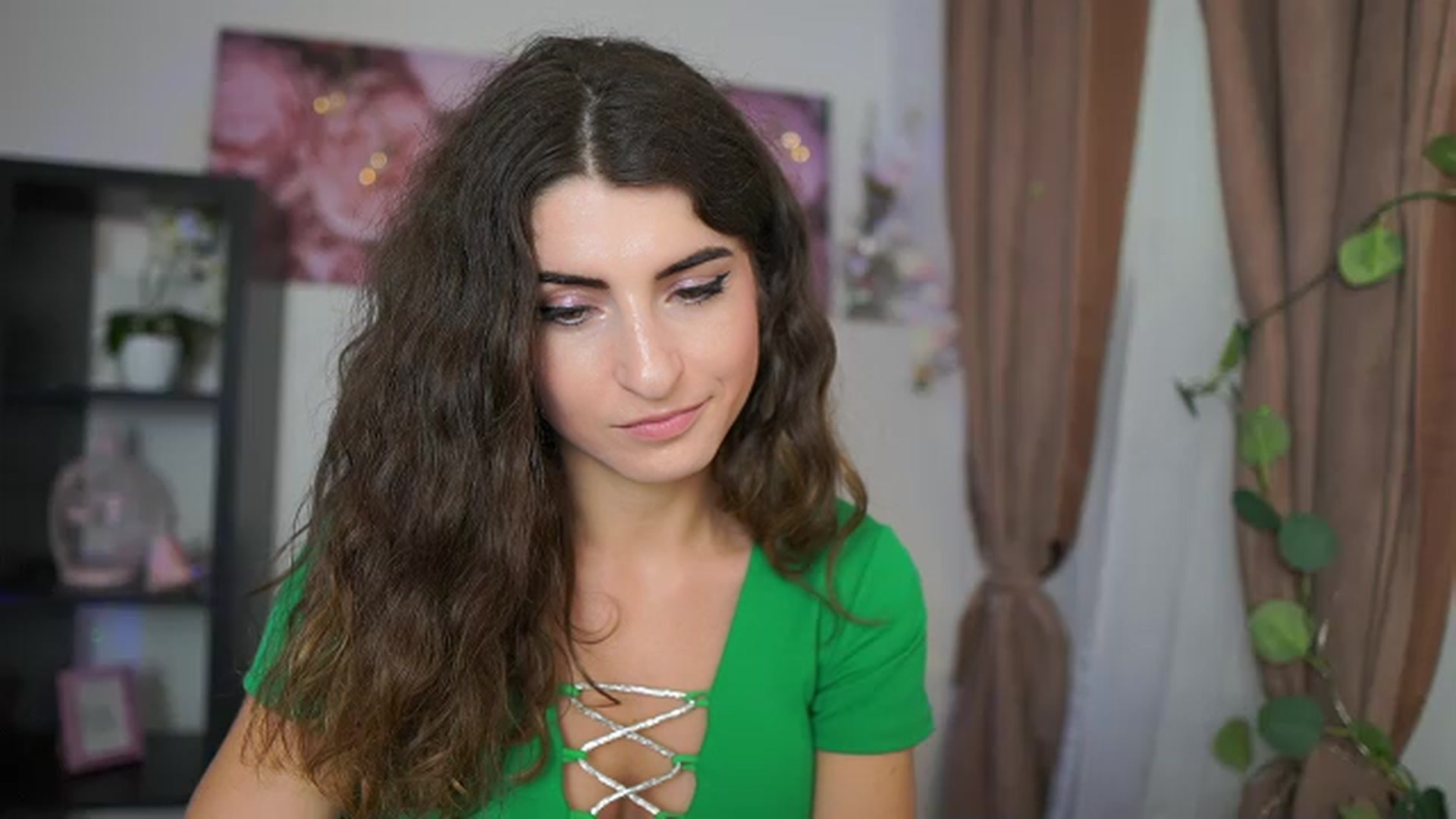 Gallery image thumbnail from EVA__LOVIA_'s myfreecams stream on, 07/21/2023, 14:00 image 20 of 20