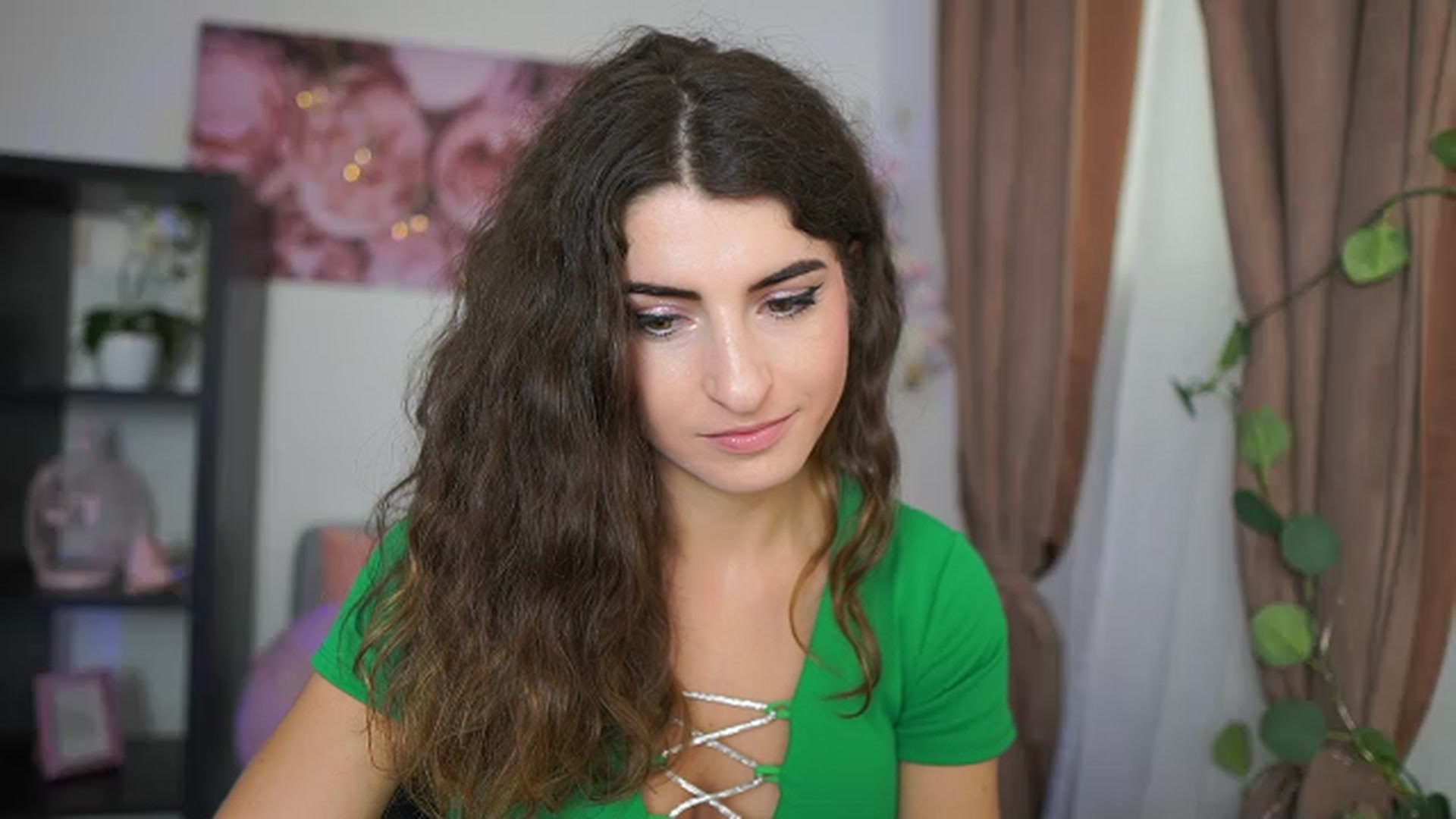 Gallery image thumbnail from EVA__LOVIA_'s myfreecams stream on, 07/21/2023, 14:00 image 8 of 20