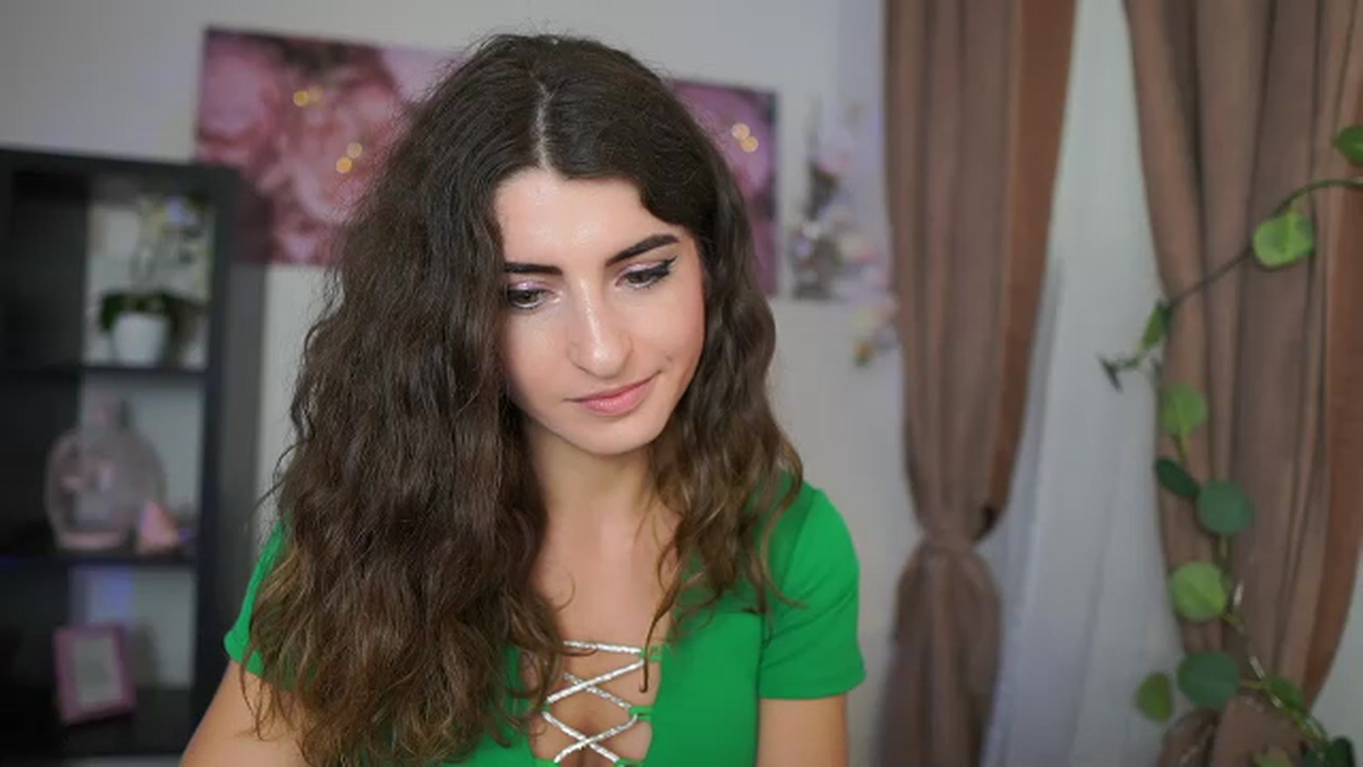 Gallery image thumbnail from EVA__LOVIA_'s myfreecams stream on, 07/21/2023, 14:12 image 7 of 20