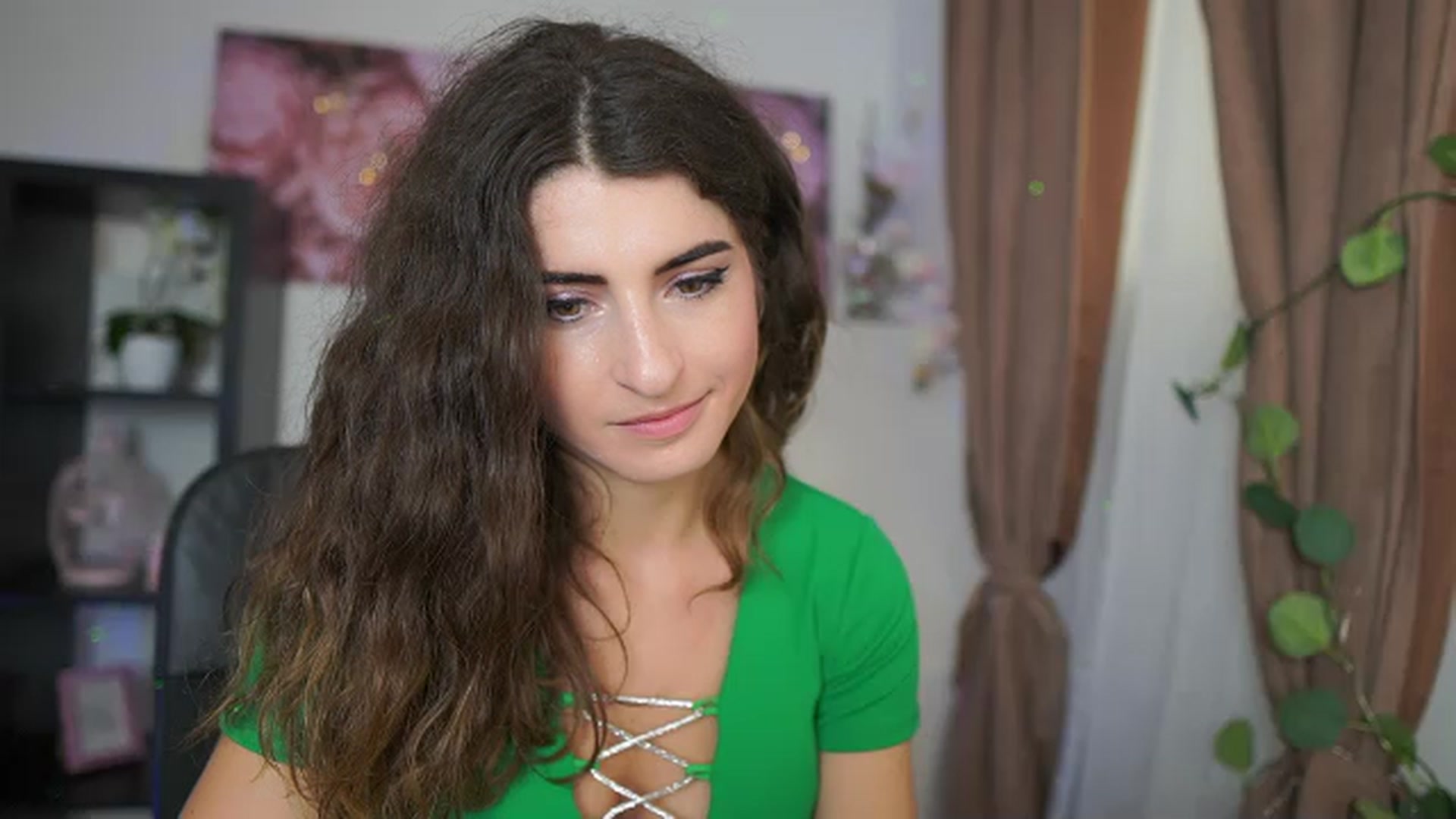 Gallery image thumbnail from EVA__LOVIA_'s myfreecams stream on, 07/21/2023, 15:06 image 20 of 20