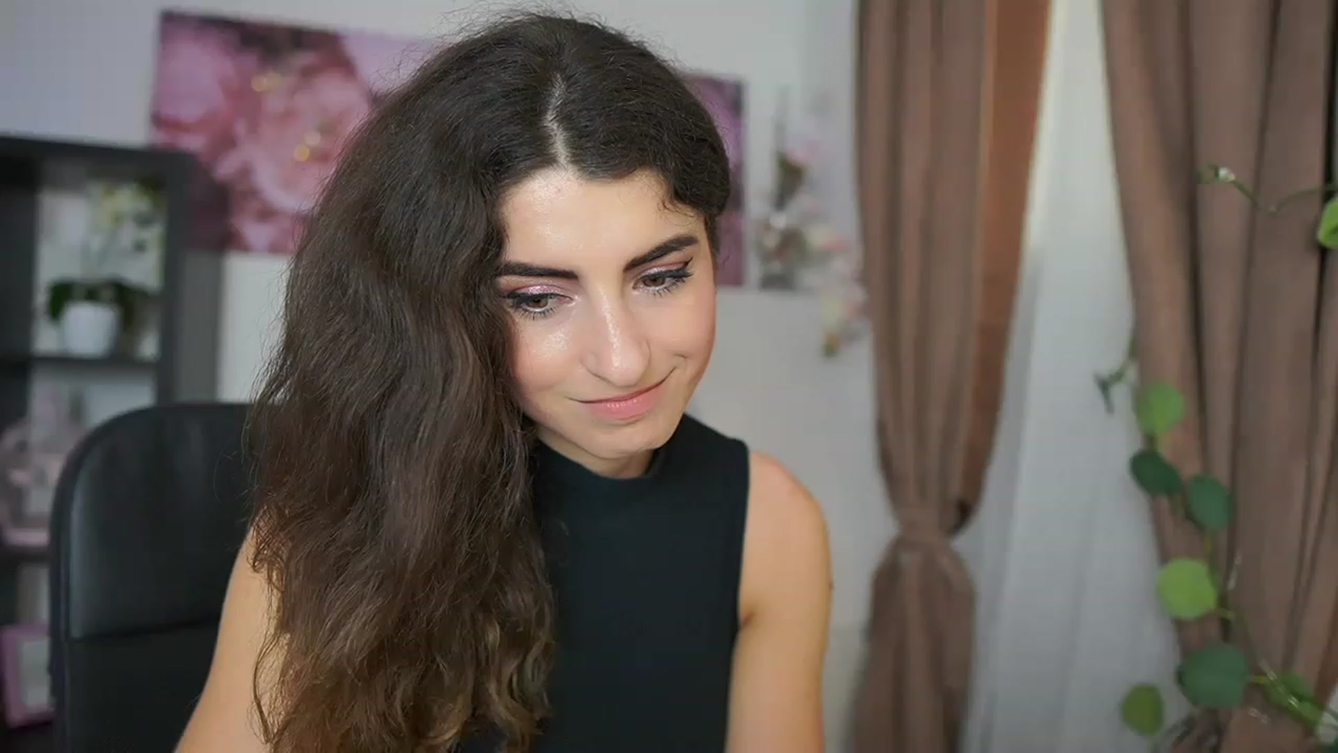 Gallery image thumbnail from EVA__LOVIA_'s myfreecams stream on, 07/23/2023, 10:06 image 5 of 20