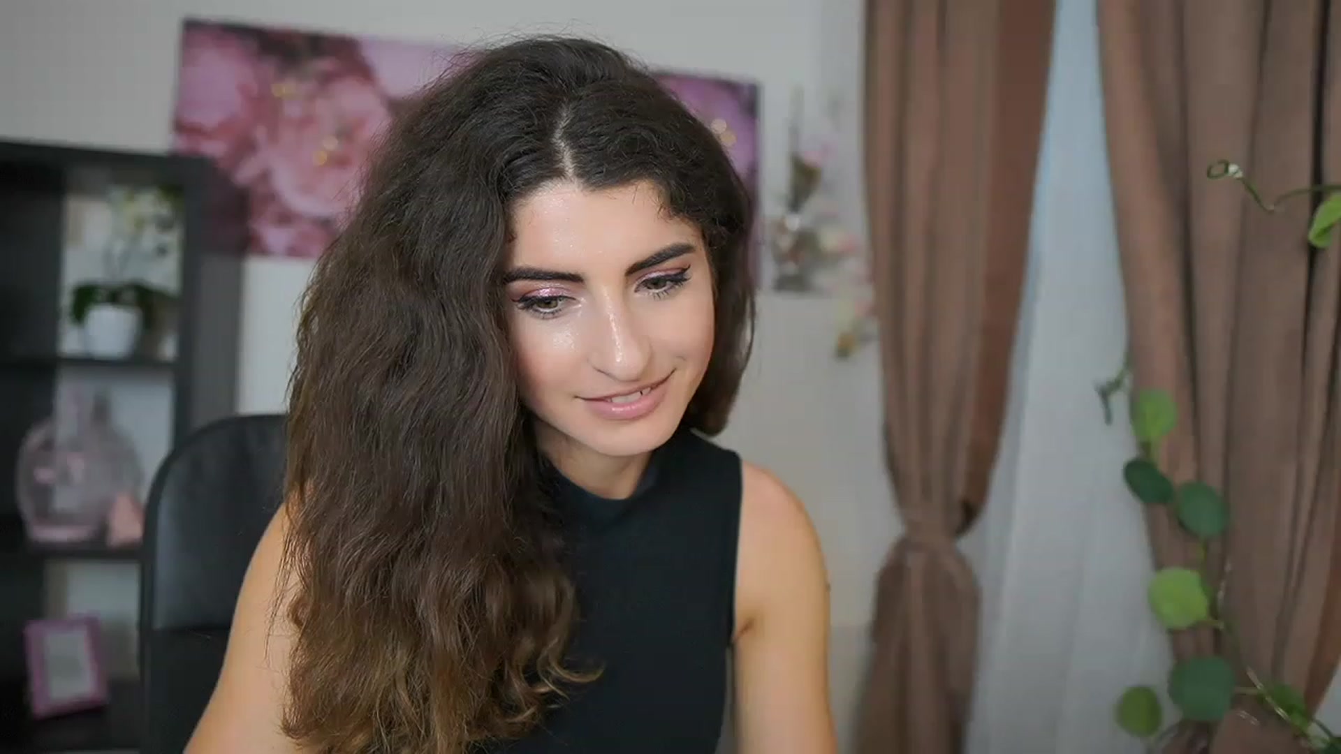 Gallery image thumbnail from EVA__LOVIA_'s myfreecams stream on, 07/23/2023, 13:01 image 7 of 20