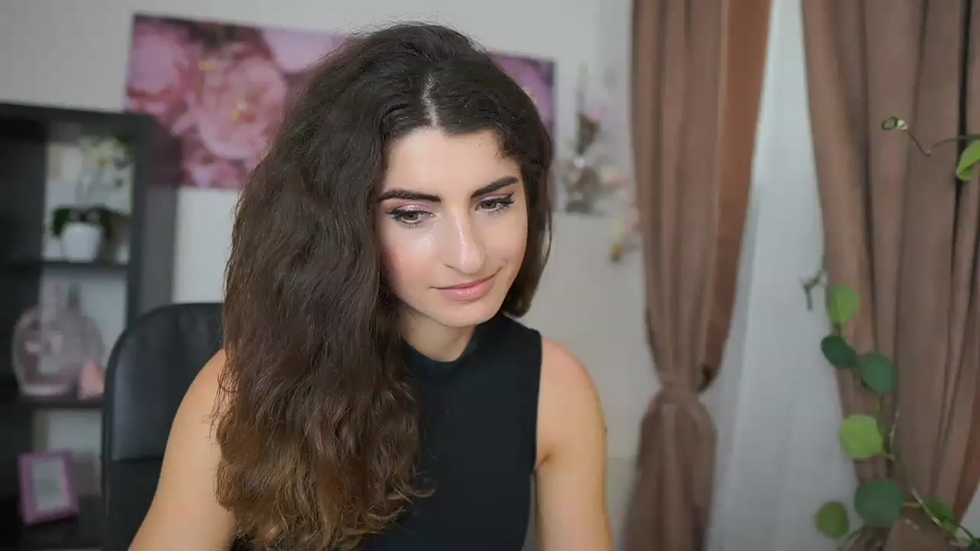 Gallery image thumbnail from EVA__LOVIA_'s myfreecams stream on, 07/23/2023, 13:01 image 1 of 20