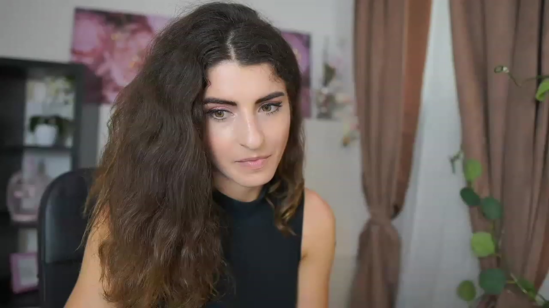 Gallery image thumbnail from EVA__LOVIA_'s myfreecams stream on, 07/23/2023, 13:01 image 18 of 20