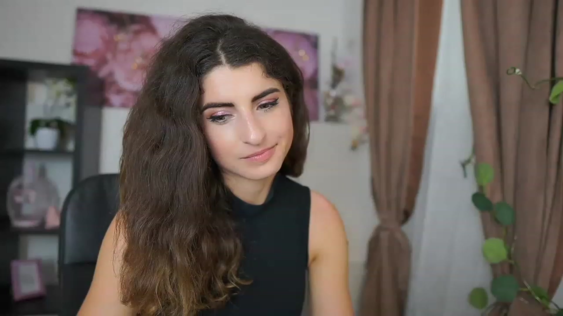 Gallery image thumbnail from EVA__LOVIA_'s myfreecams stream on, 07/23/2023, 13:01 image 4 of 20