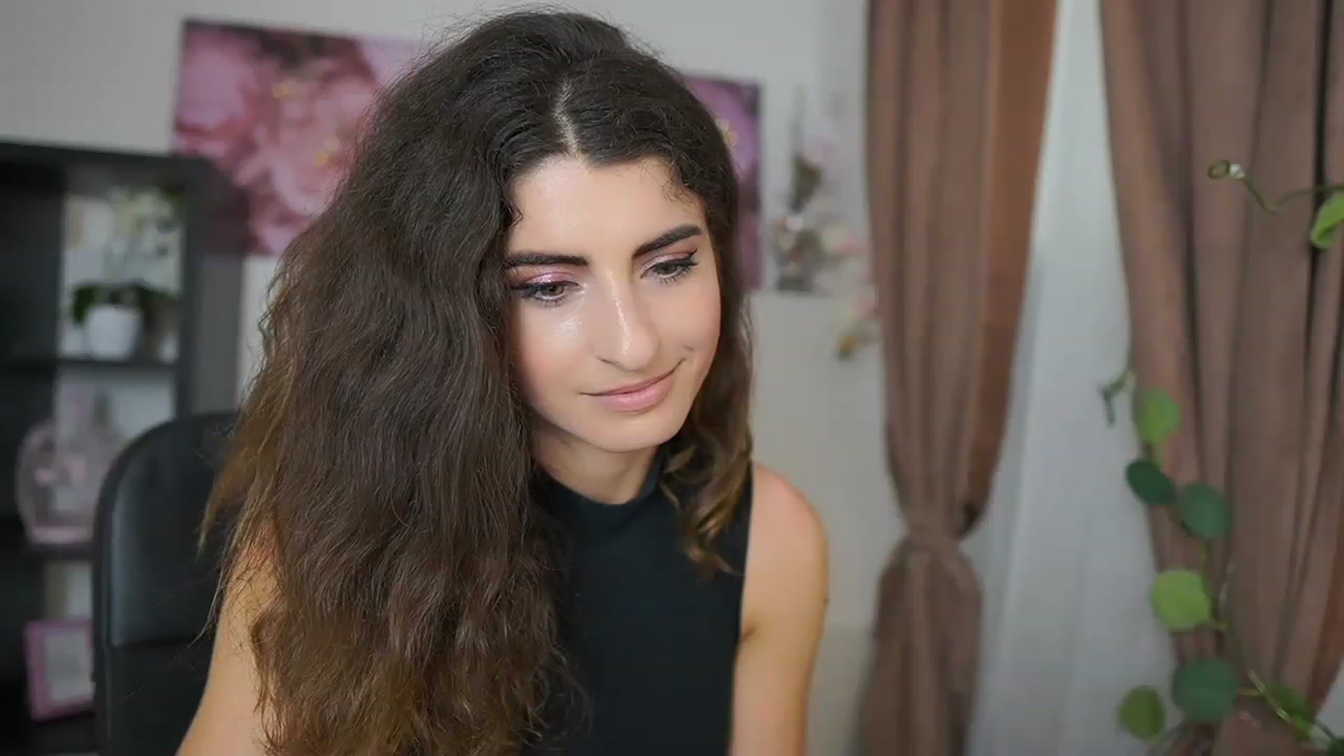 Gallery image thumbnail from EVA__LOVIA_'s myfreecams stream on, 07/23/2023, 13:01 image 20 of 20